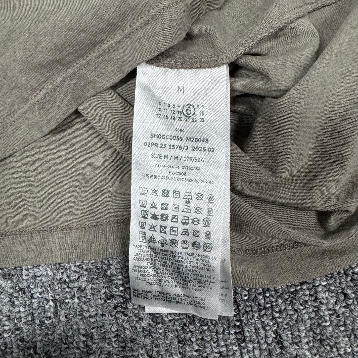 Maison Margiela Maison Margiela Numeric Logo T-Shirt M Size US M / EU 48-50 / 2 - 7 Thumbnail