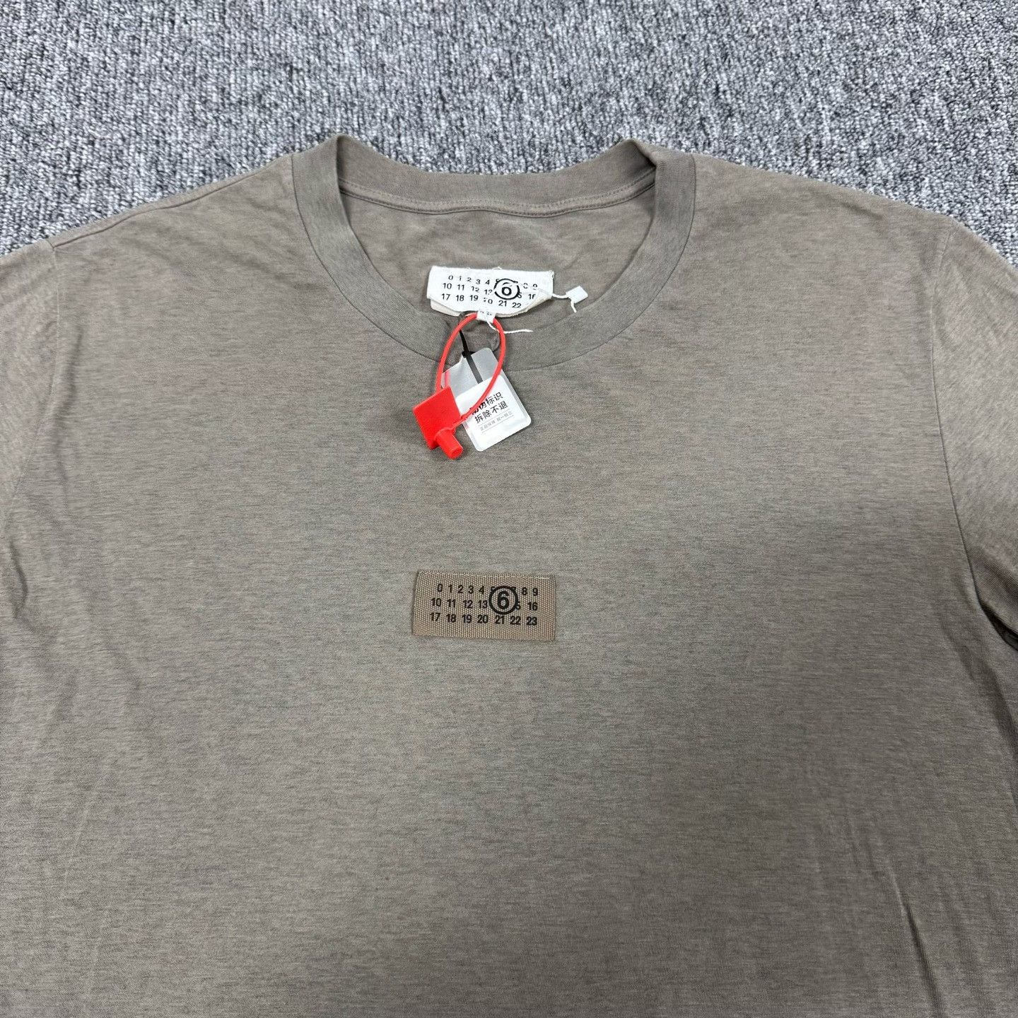 Maison Margiela Maison Margiela Numeric Logo T-Shirt M Size US M / EU 48-50 / 2 - 5 Thumbnail