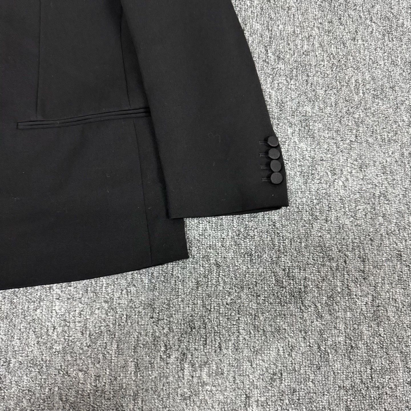 Saint Laurent Paris Saint Laurent Double Breasted Blazer Size 42 Size M / US 6-8 / IT 42-44 - 4 Thumbnail