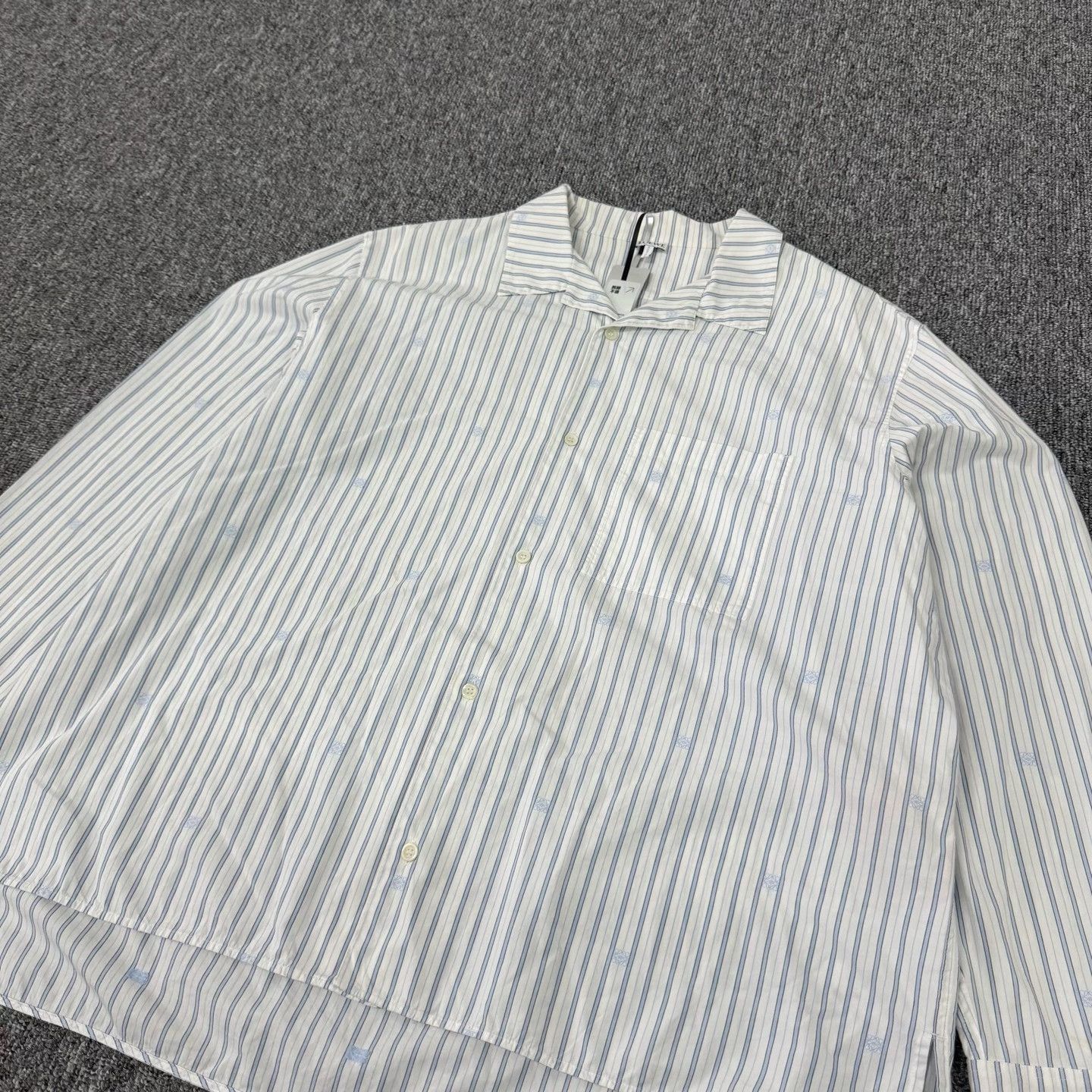 Loewe Loewe Blue Striped Anagram Logo Shirt Size 42 Size US L / EU 52-54 / 3 - 5 Thumbnail