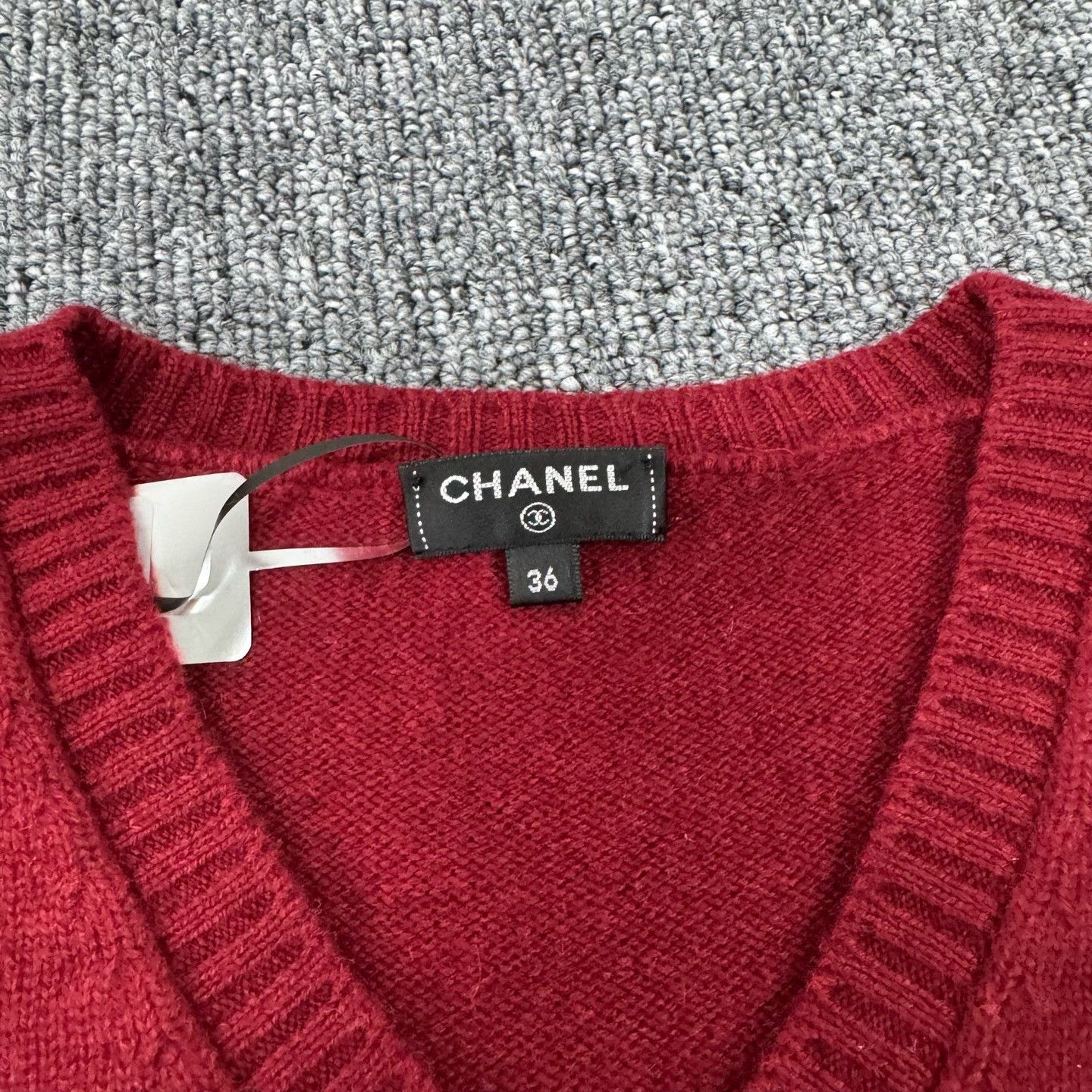 Chanel Chanel Gabrielle Coco V-Neck Knit Top Size 36 Size XS / US 0-2 / IT 36-38 - 6 Thumbnail