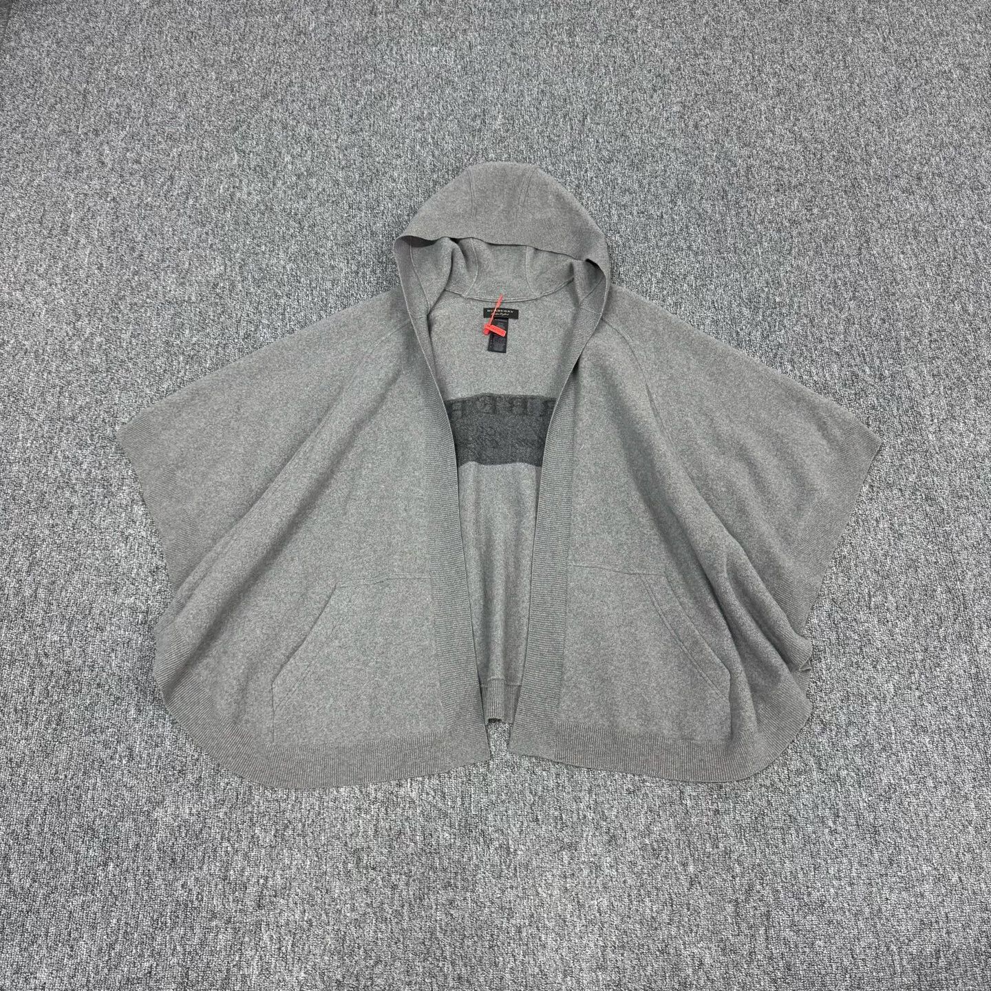 Burberry Burberry Logo Wool Cashmere Hooded Poncho OS Size US M / EU 48-50 / 2 - 3 Thumbnail