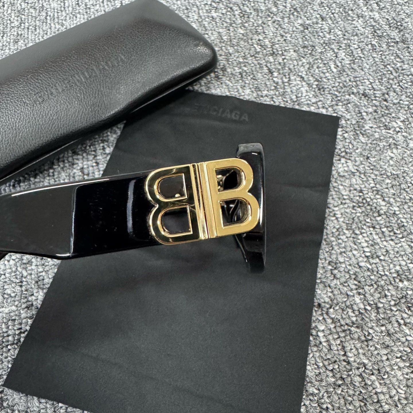 Balenciaga Balenciaga Gold BB Logo Cat-Eye Sunglasses ONE SIZE Size ONE SIZE - 5 Thumbnail