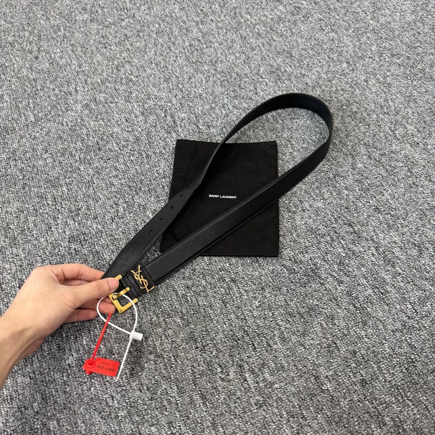 Saint Laurent Paris Saint Laurent YSL Monogram Gold Buckle Slim Belt 80 Size 32 - 4 Thumbnail