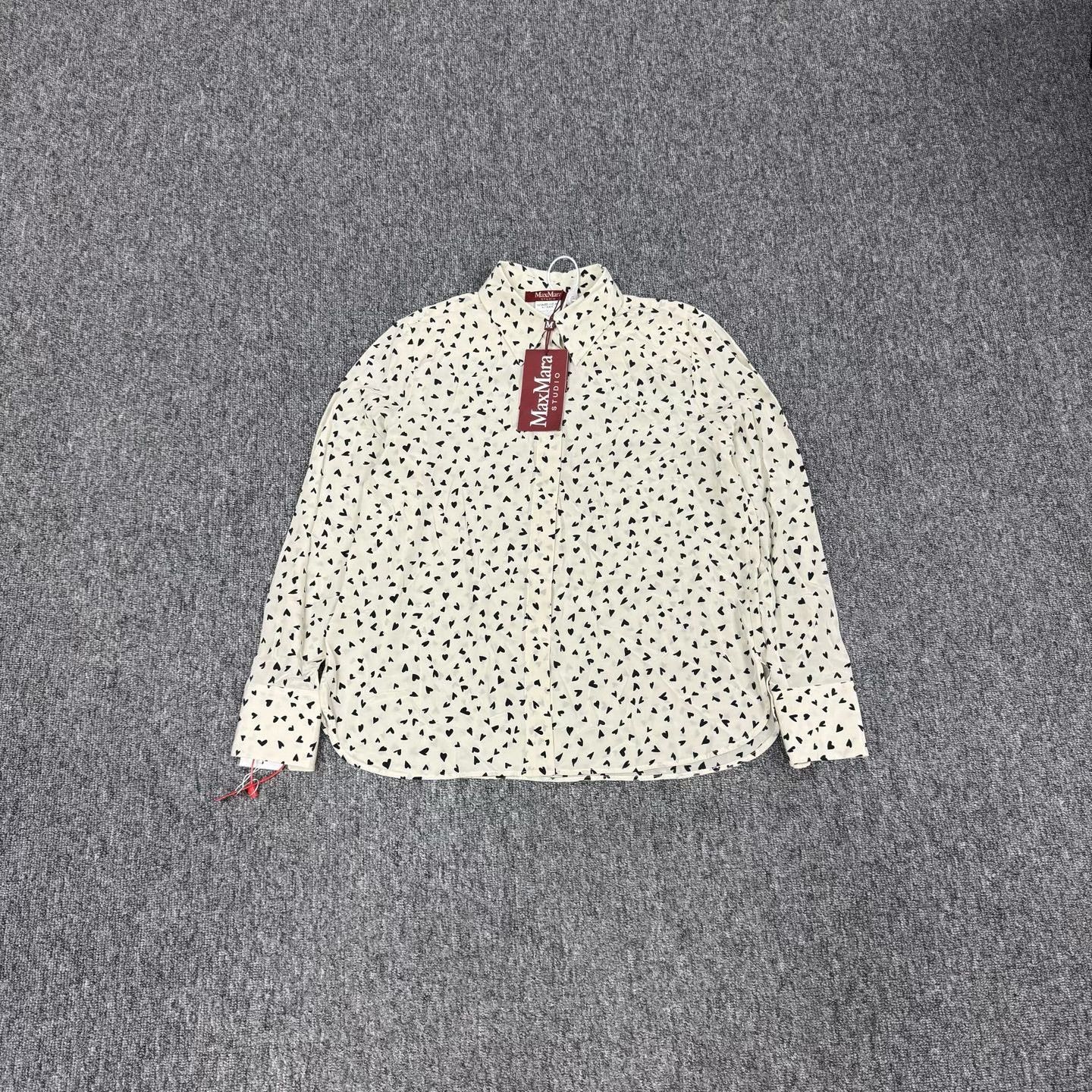 Max Mara Max Mara Studio Heart Print Silk Shirt IT 44 Size M / US 6-8 / IT 42-44 - 2 Thumbnail