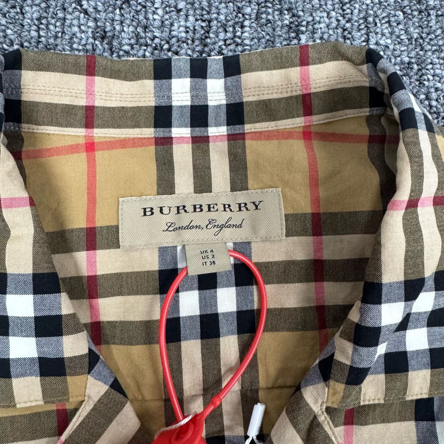 Burberry Burberry Classic Check Short Sleeve Shirt UK 4 Size XS / US 0-2 / IT 36-38 - 5 Thumbnail