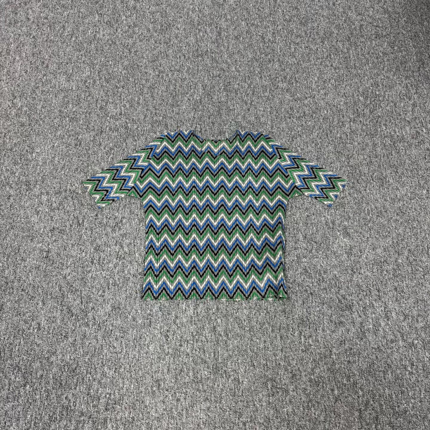 Pleats Please Issey Miyake Pleats Please Issey Miyake Zig-zag Pleated T-Shirt S Size S / US 4 / IT 40 - 2 Thumbnail
