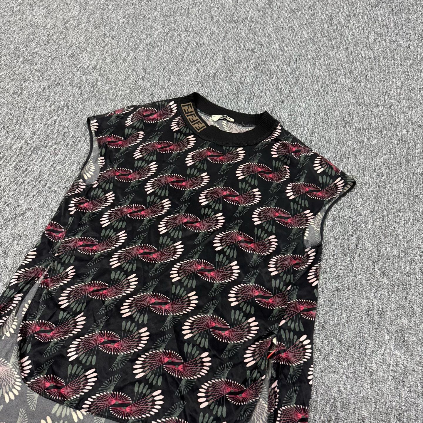 Fendi Fendi Floral Silk Logo Tank Top IT 36 Size XS / US 0-2 / IT 36-38 - 4 Thumbnail