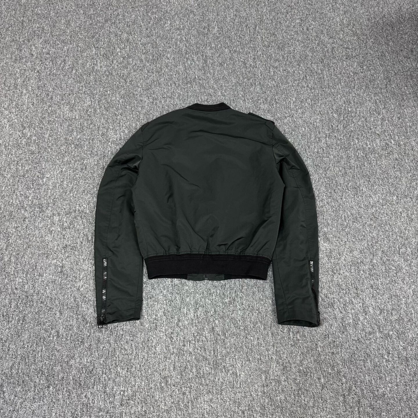 Gucci Gucci Military Patch Nylon Jacket Size 50 Size US M / EU 48-50 / 2 - 3 Thumbnail