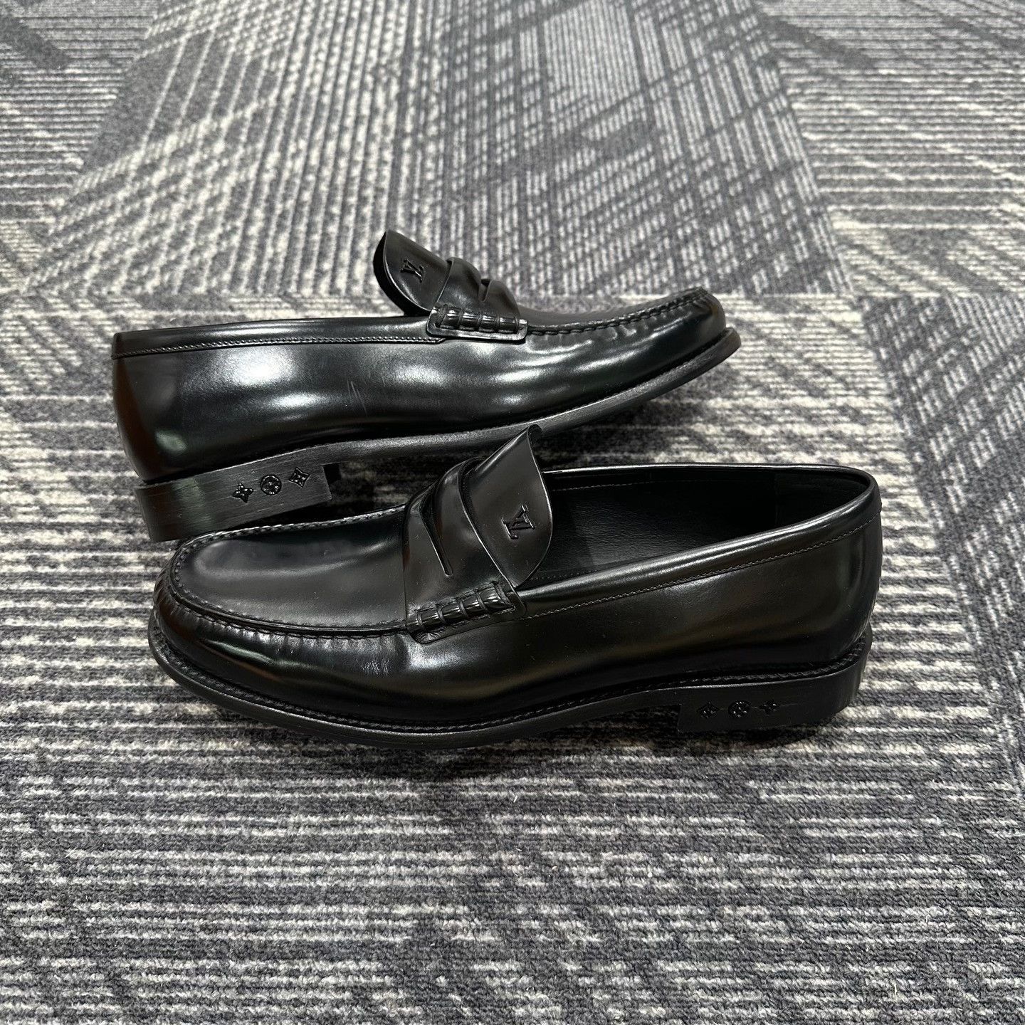 Louis Vuitton Louis Vuitton Leather Monceau Loafers Size 8.5 Size US 8.5 / EU 41-42 - 5 Thumbnail
