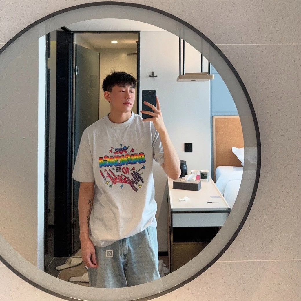 Balenciaga Balenciaga 10% Myself Graphic T-Shirt XS Size US XS / EU 42 / 0 - 9 Thumbnail