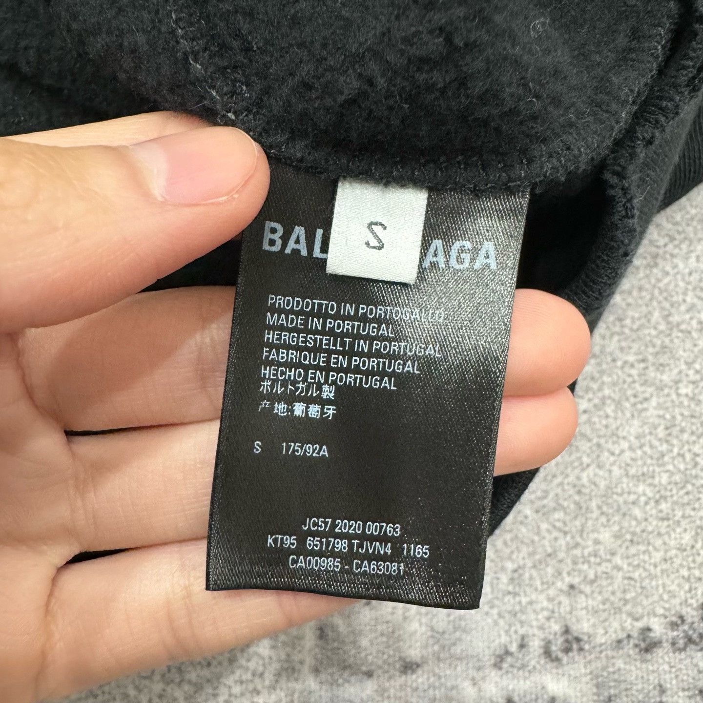 Balenciaga Balenciaga Demna Patch Zip-up Hoodie Size S Size US S / EU 44-46 / 1 - 5 Thumbnail
