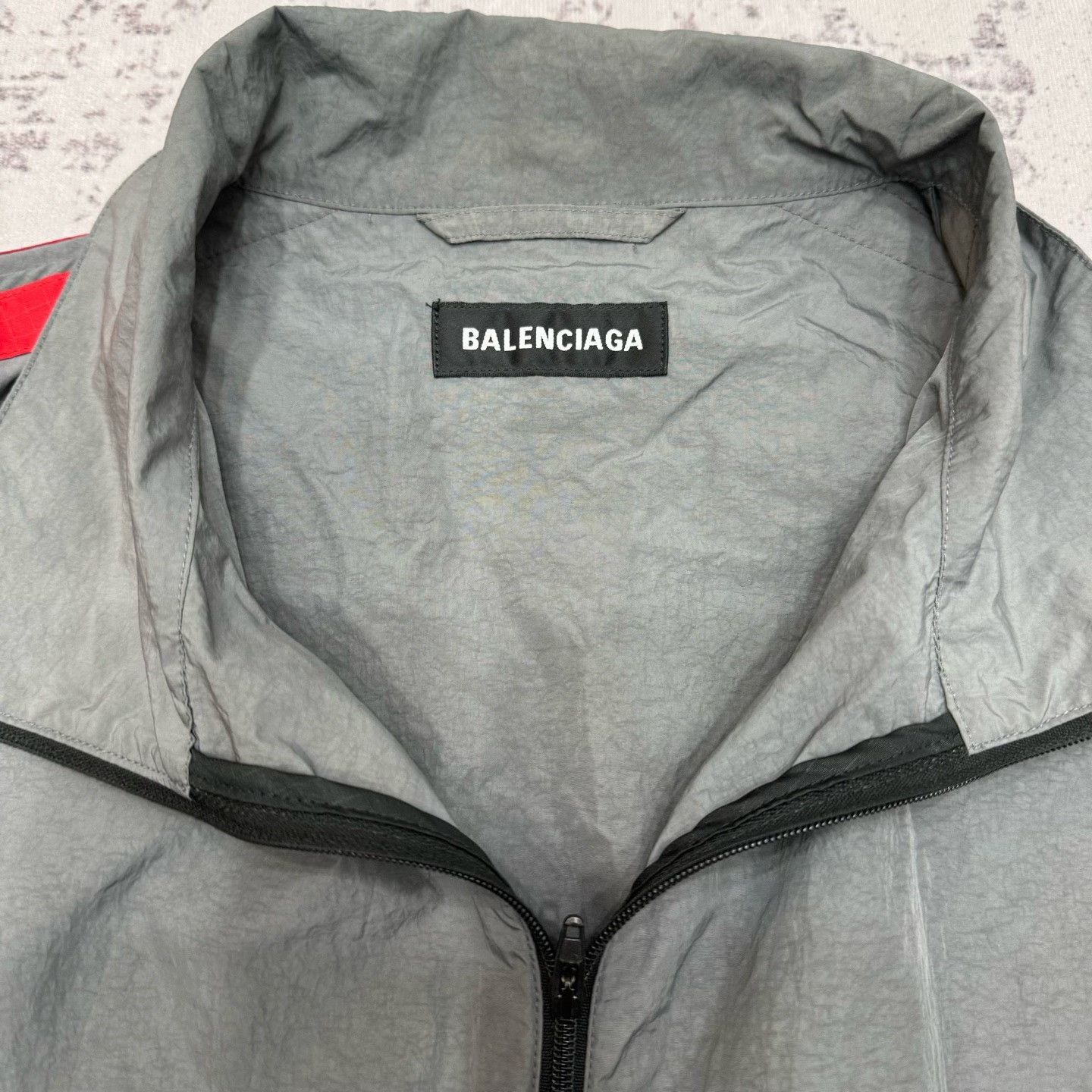 Balenciaga Balenciaga Tri-Color Logo Windbreaker Size 46 Size US S / EU 44-46 / 1 - 4 Thumbnail