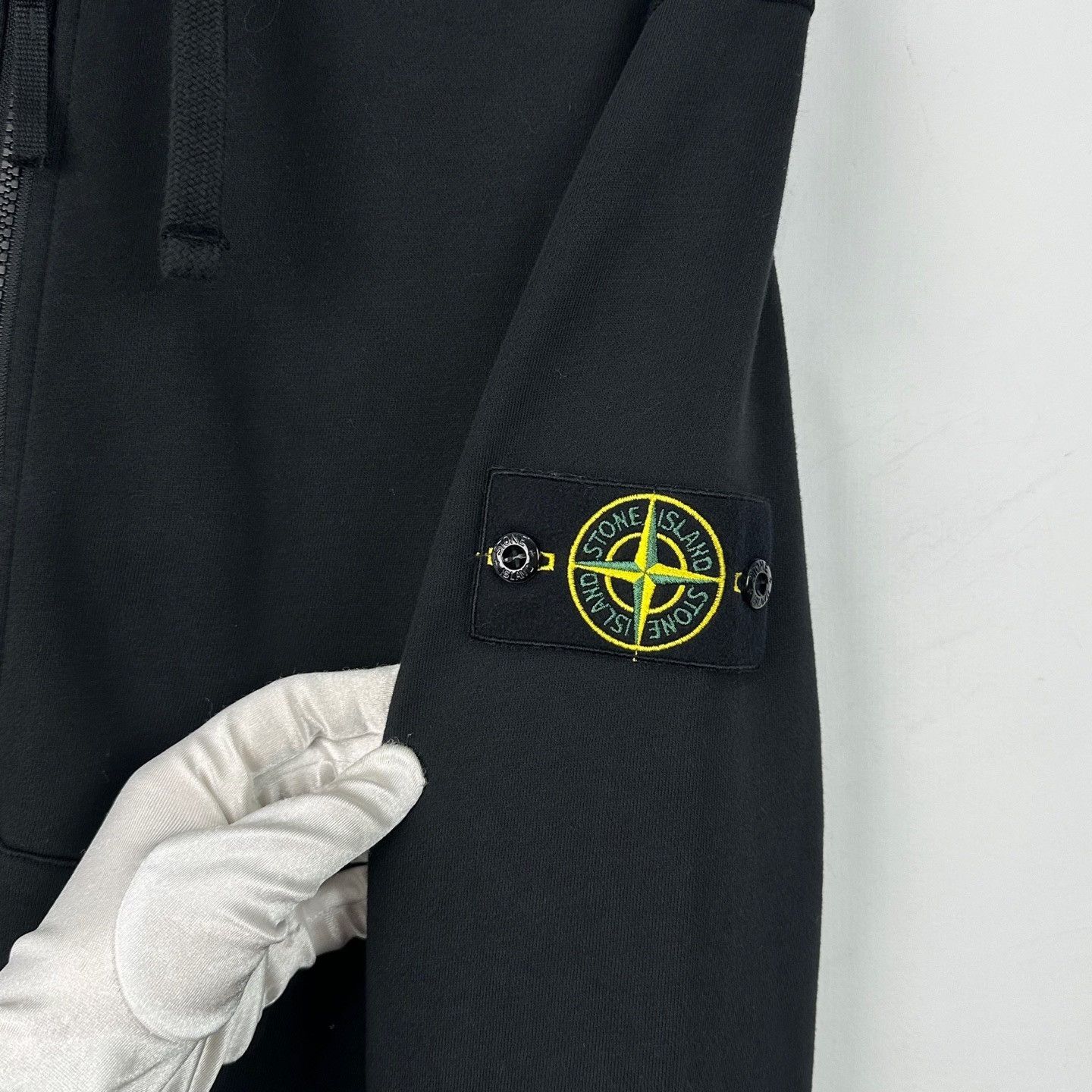 Stone Island Stone Island Logo Patch Full Zip Hoodie Size M Size US M / EU 48-50 / 2 - 5 Thumbnail