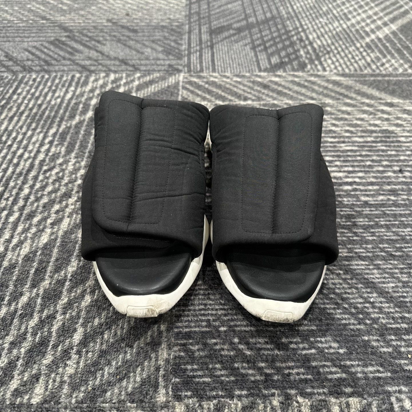 Adidas × Rick Owens Rick Owens x Adidas Padded Clog Slides Size 42 Size US 9 / EU 42 - 3 Thumbnail