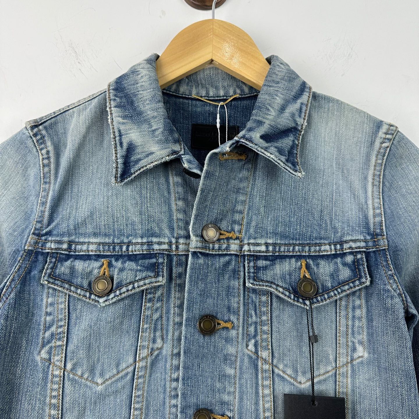Saint Laurent Paris Saint Laurent LOVE Patch Denim Jacket S Size S / US 4 / IT 40 - 4 Thumbnail