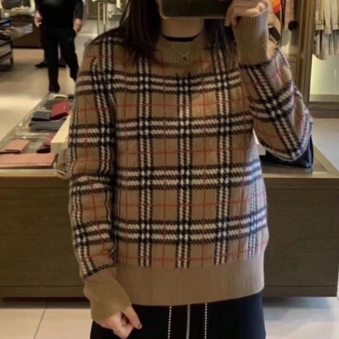 Burberry Burberry Classic Check Cashmere Sweater S Size US S / EU 44-46 / 1 - 9 Thumbnail