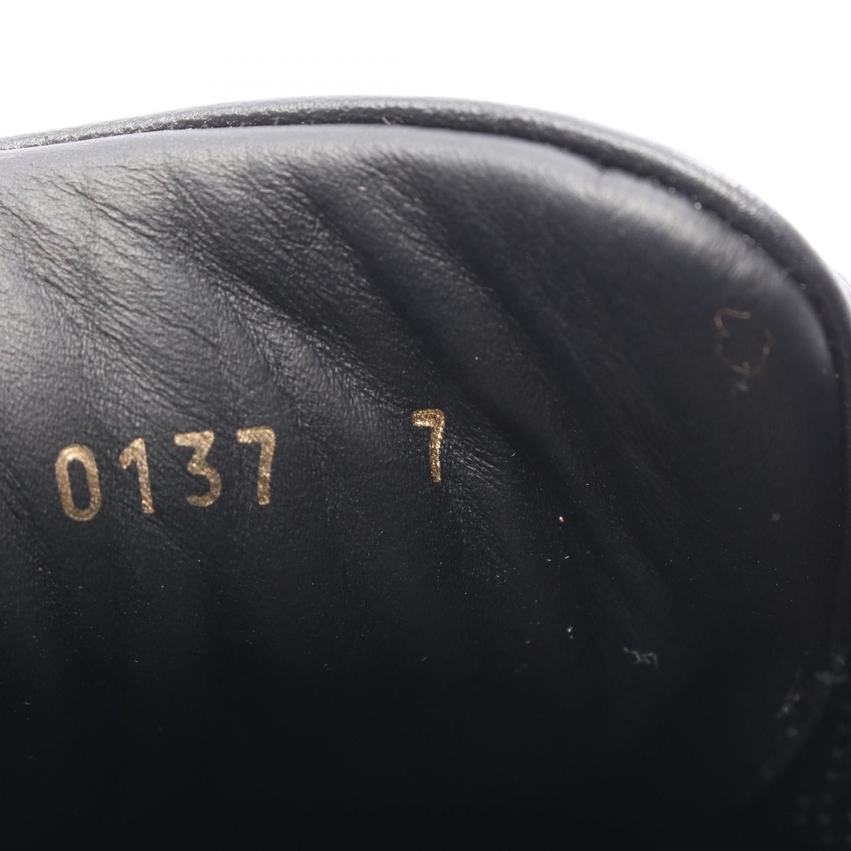 Louis Vuitton Louis Vuitton Louis Vuitton Supreme Run Away Leather Sneakers Leather Shoes DUTY FREE for USA Size ONE SIZE - 6 Thumbnail