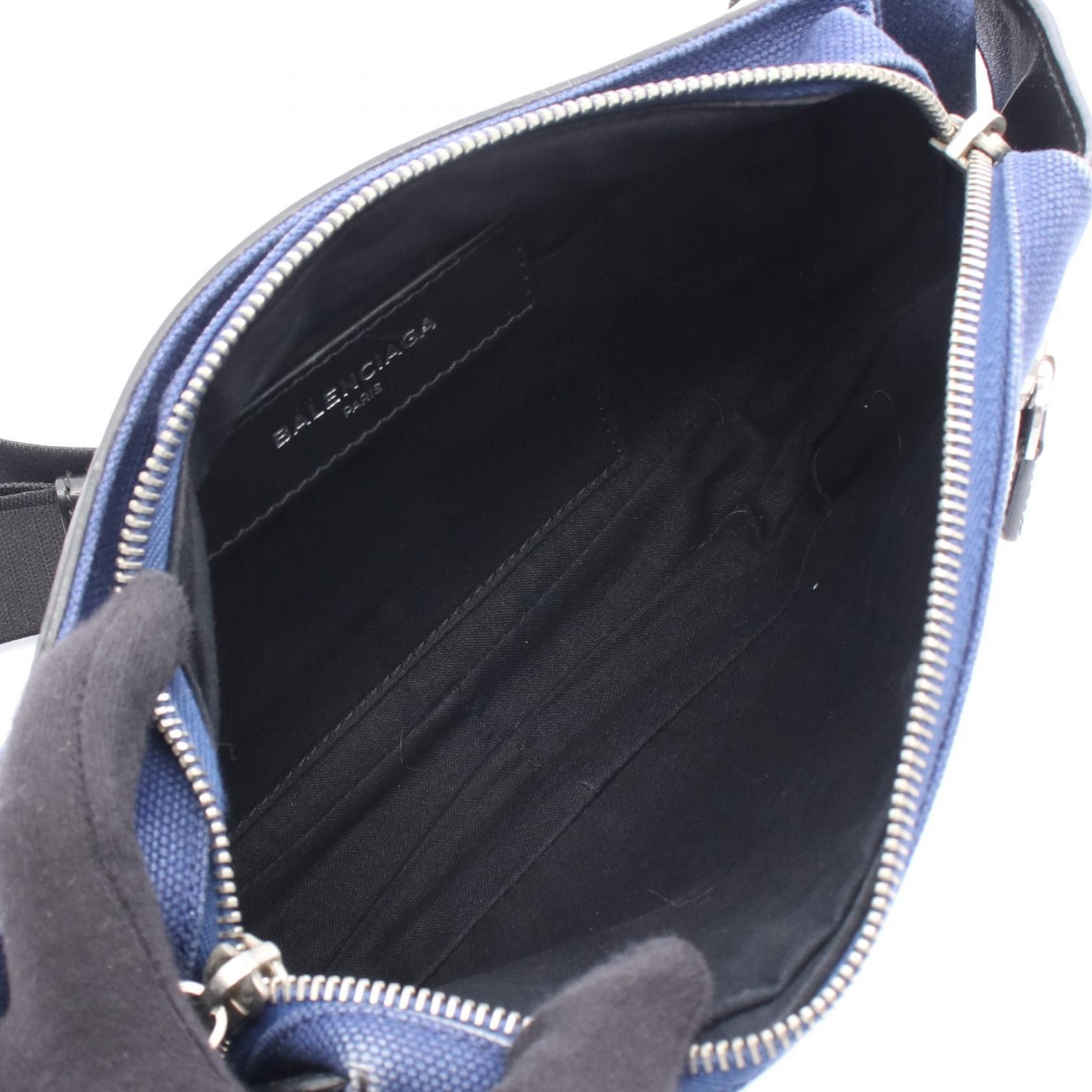 Balenciaga Balenciaga Balenciaga Canvas Leather Belt Bag Textile Belt Bag 433625 DUTY FREE for USA Size ONE SIZE - 3 Thumbnail