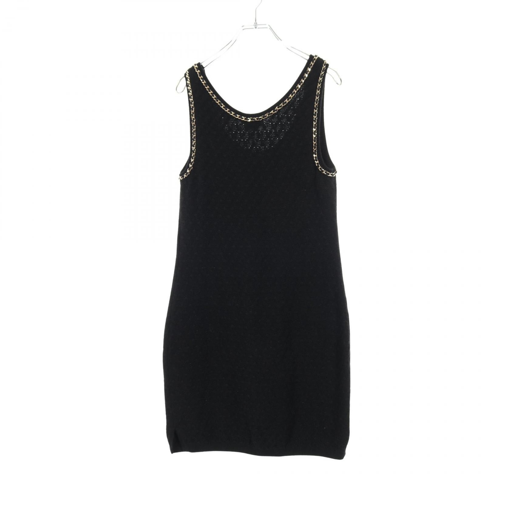 Chanel Chanel Chanel Coco Mark Chain Trim Cashmere Dress Textile Dresses DUTY FREE for USA Size ONE SIZE - 2 Thumbnail