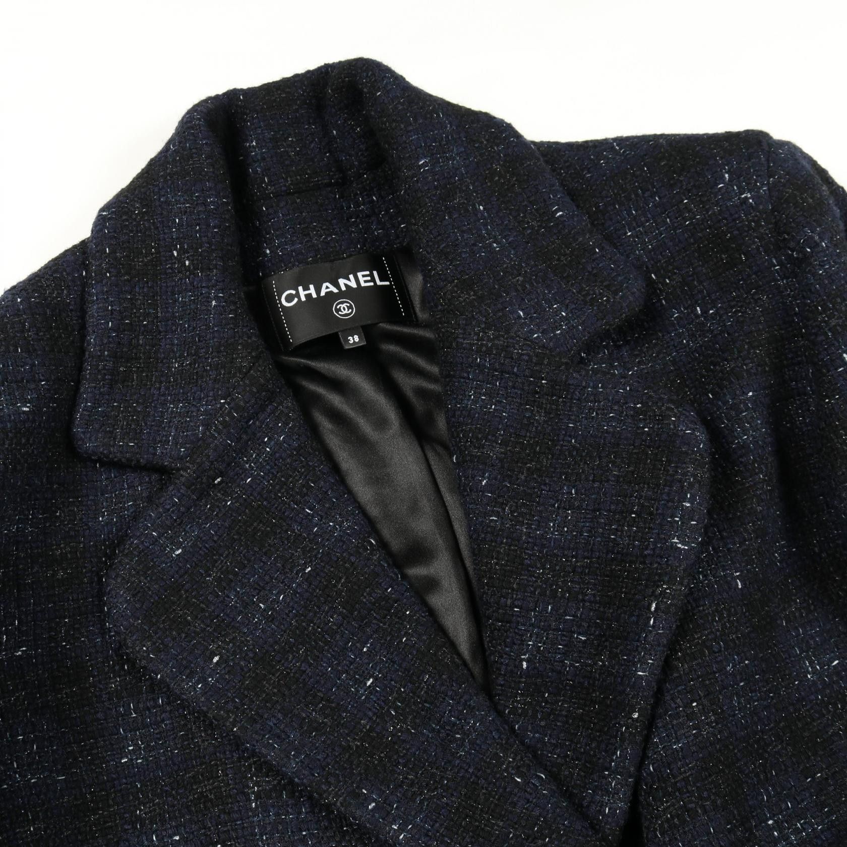 Chanel Chanel Chanel Bijou Lion Button Wool Tweed Coat Textile Outerwear DUTY FREE for USA Size ONE SIZE - 8 Thumbnail