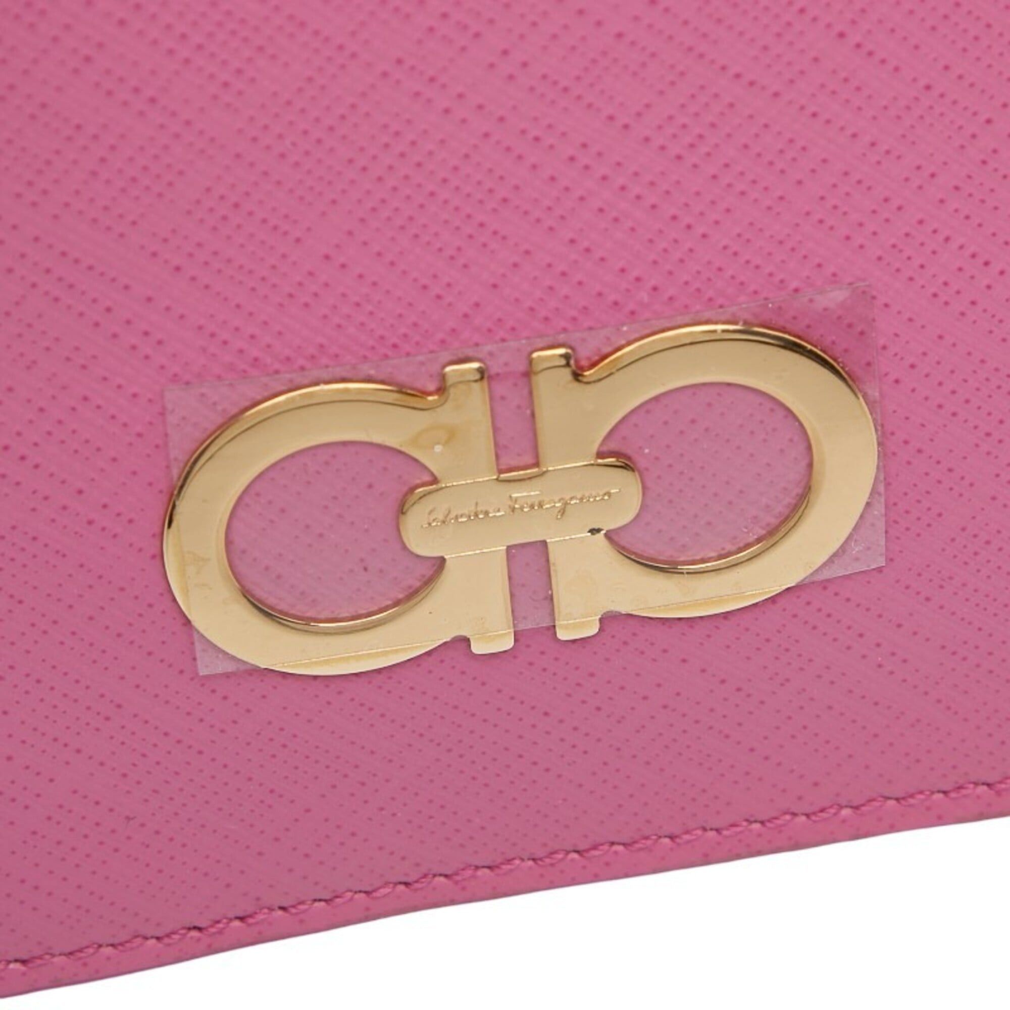 Salvatore Ferragamo Salvatore Ferragamo Gancini Passport Case, Business Card Holder/Card Pink Leather, Women's. Size ONE SIZE - 6 Thumbnail