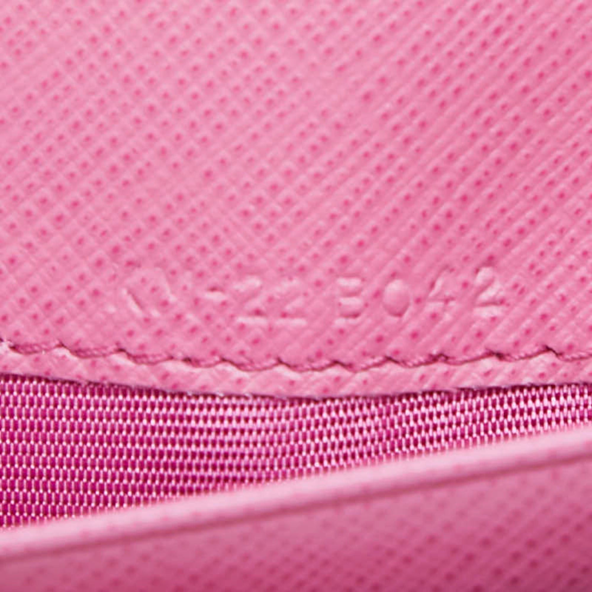 Salvatore Ferragamo Salvatore Ferragamo Gancini Passport Case, Business Card Holder/Card Pink Leather, Women's. Size ONE SIZE - 8 Thumbnail