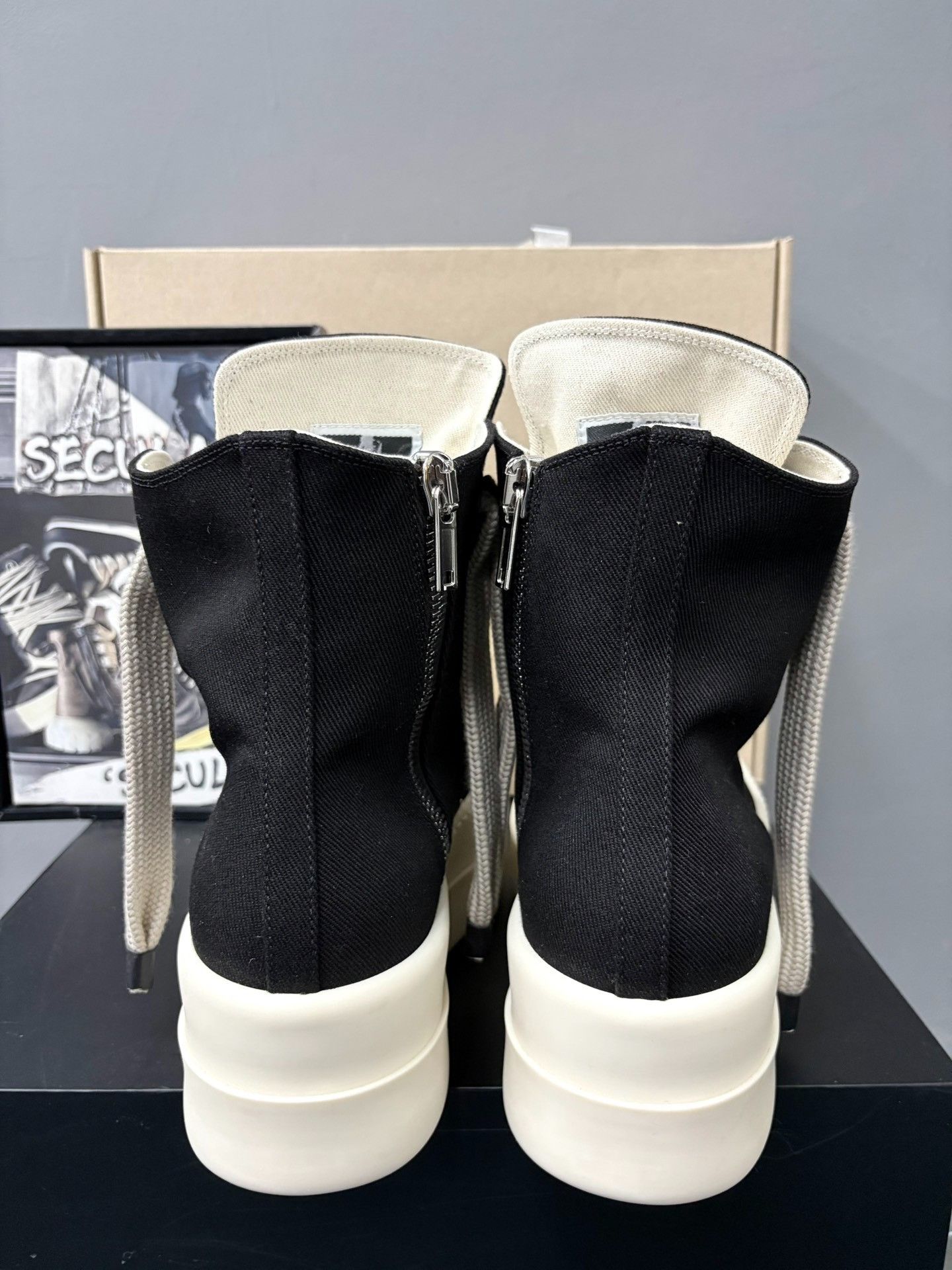 Rick Owens Drkshdw Rick Owens DRKSHDW Thick Sole Sneakers Size US 7 / EU 40 - 7 Thumbnail