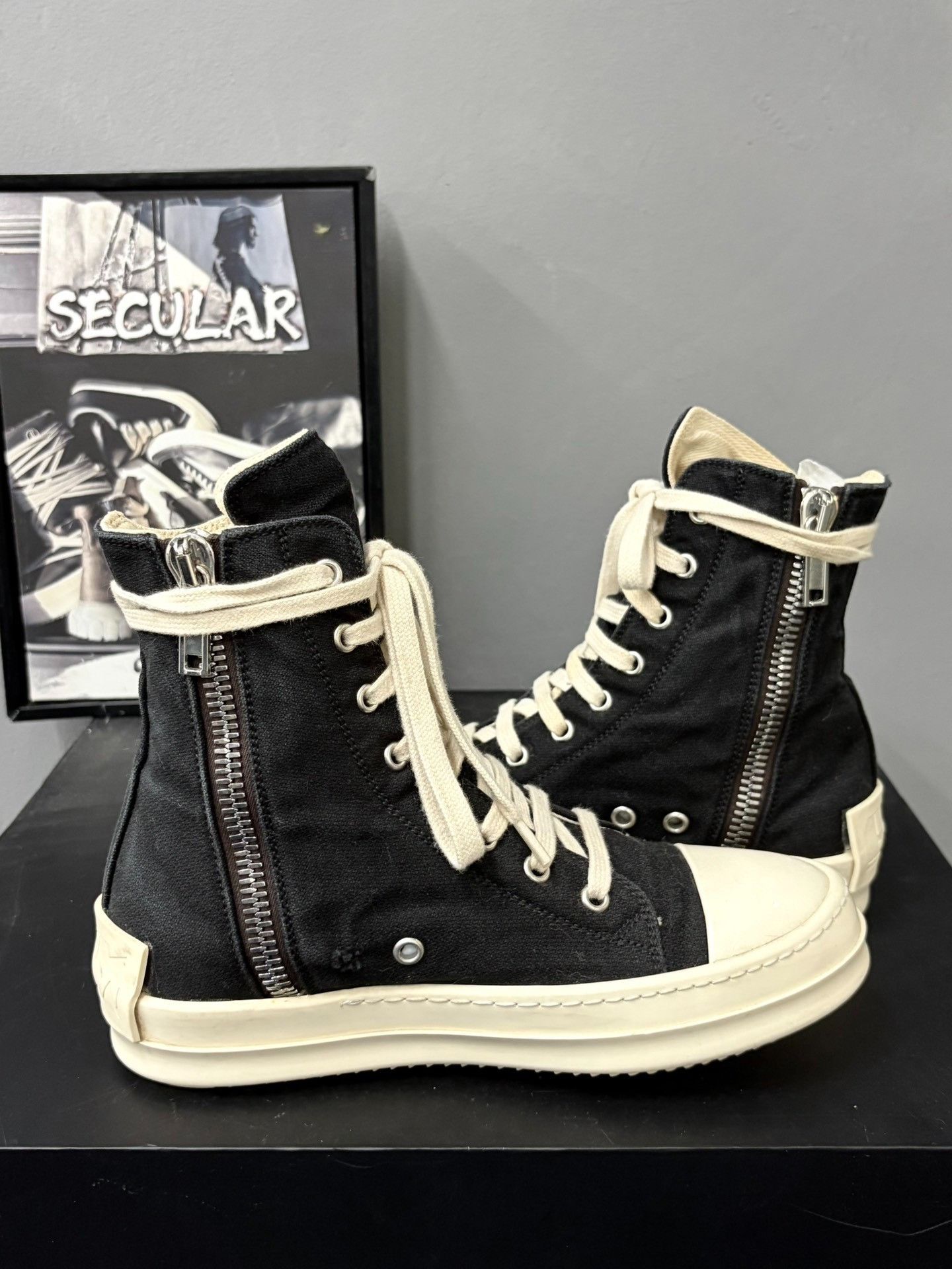 Rick Owens Rick Owens High-Top Canvas Heel Logo Size US 4 / IT 34 - 6 Thumbnail