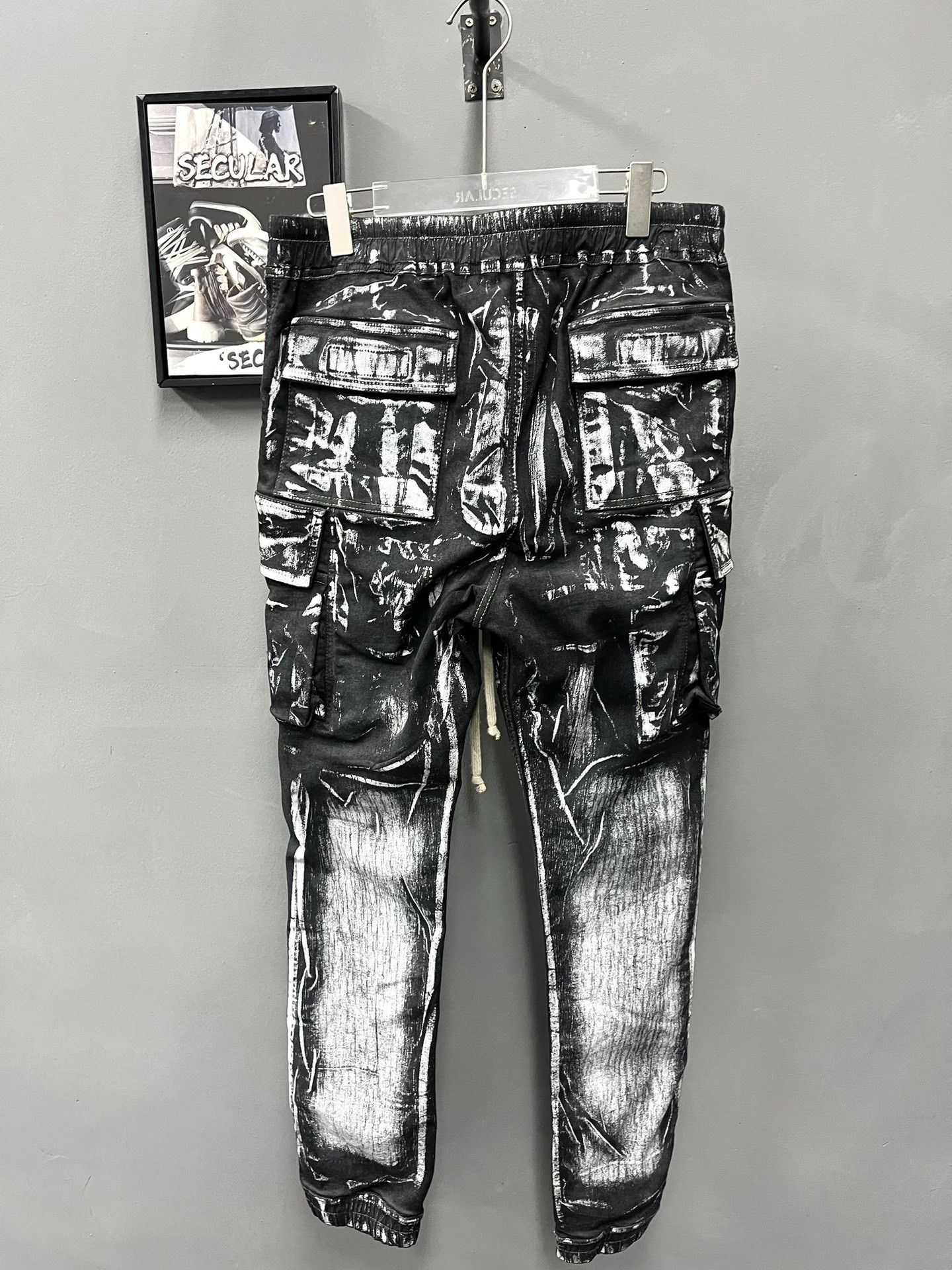 Rick Owens Rick Owens 21FW Painted Cargo Pants Size US 42 / EU 58 - 7 Thumbnail