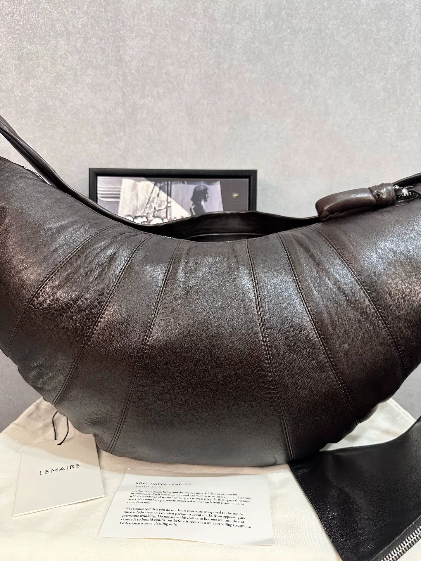 Lemaire Lemaire Large Dark Chocolate Lambskin Croissant Bag Size ONE SIZE - 2 Thumbnail