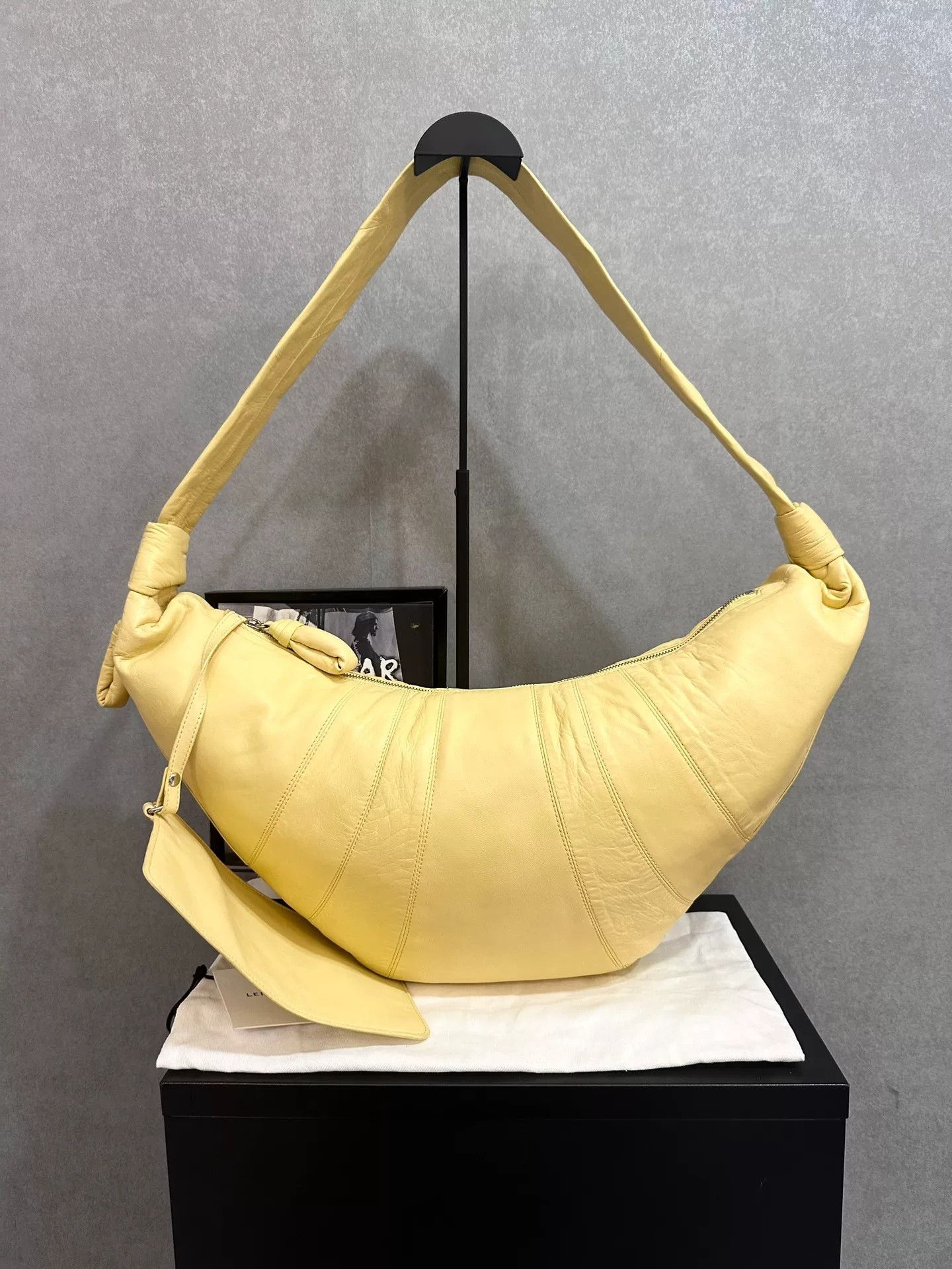 Lemaire Lemaire Oversized Ginger Croissant Bag Size ONE SIZE - 3 Thumbnail