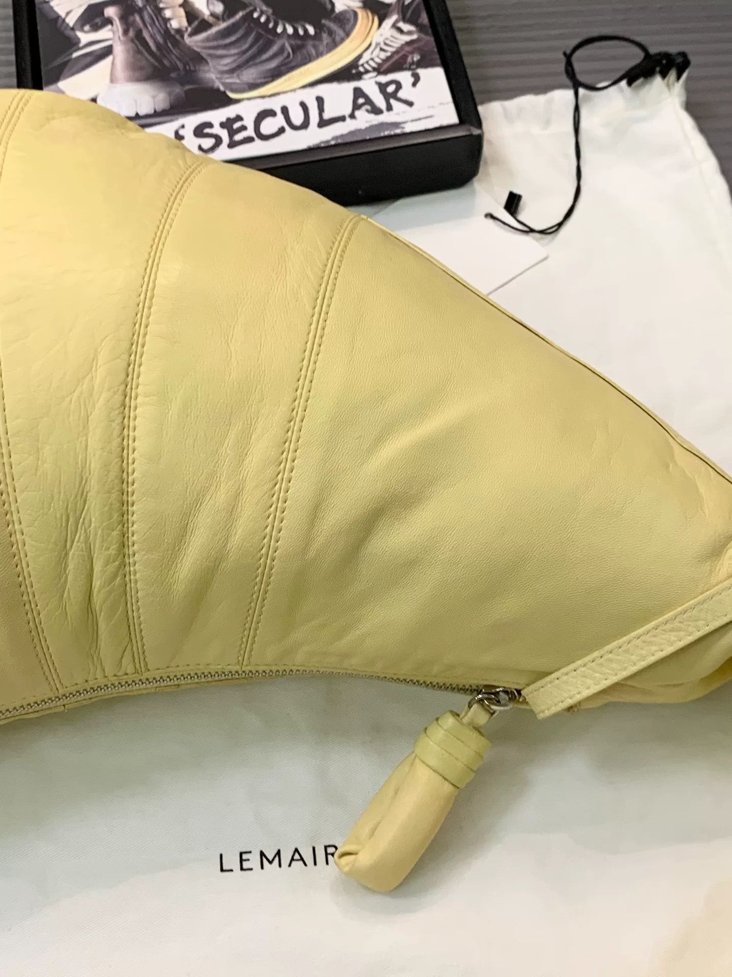 Lemaire Lemaire Large Croissant Bag Size ONE SIZE - 4 Thumbnail