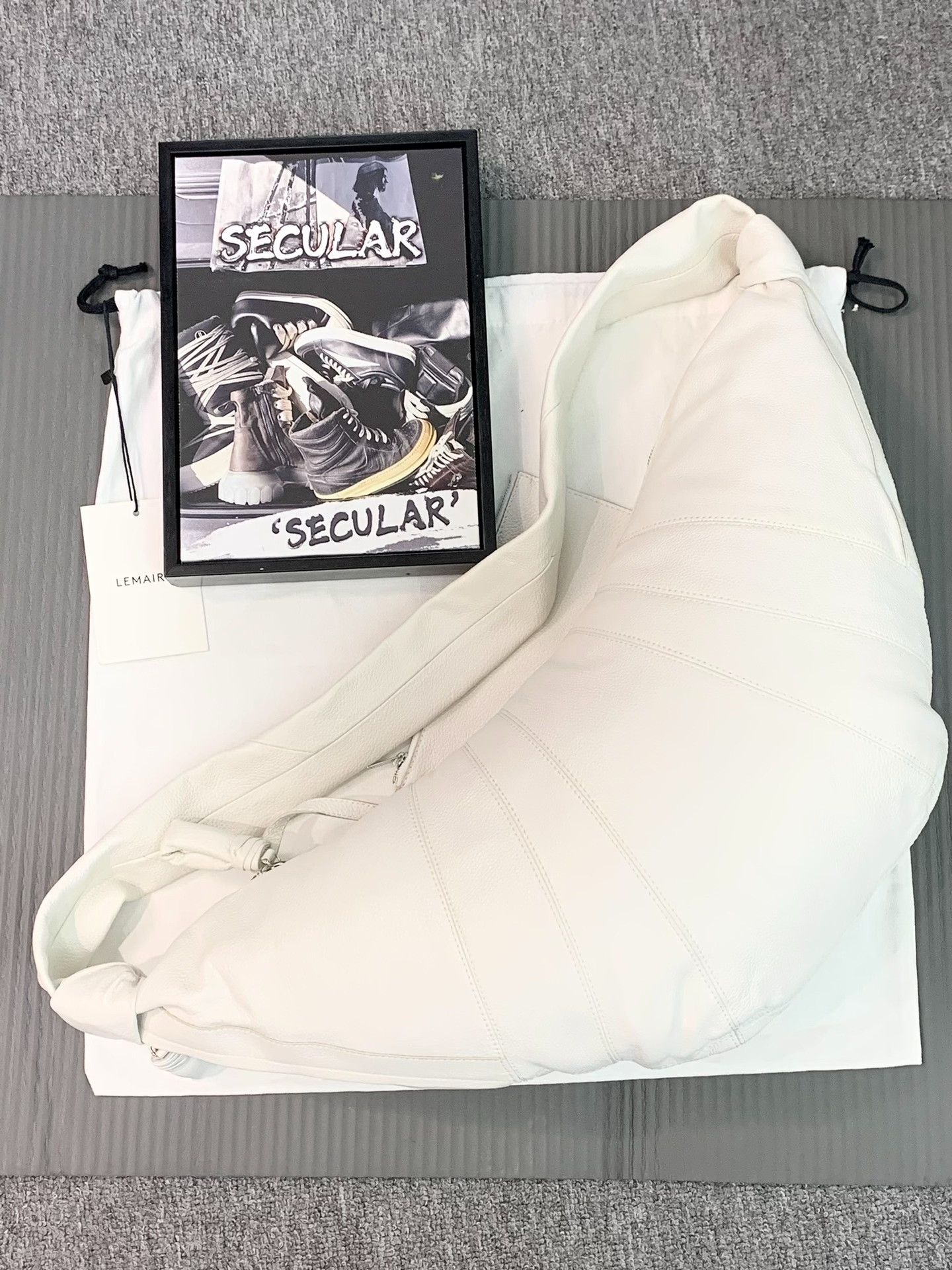 Lemaire Lemaire Large White Cowhide Croissant Bag Size ONE SIZE - 2 Thumbnail