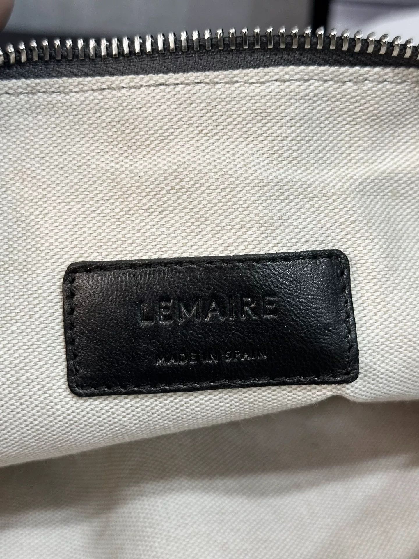 Lemaire Lemaire Small Black Lambskin Croissant Bag Size ONE SIZE - 7 Thumbnail