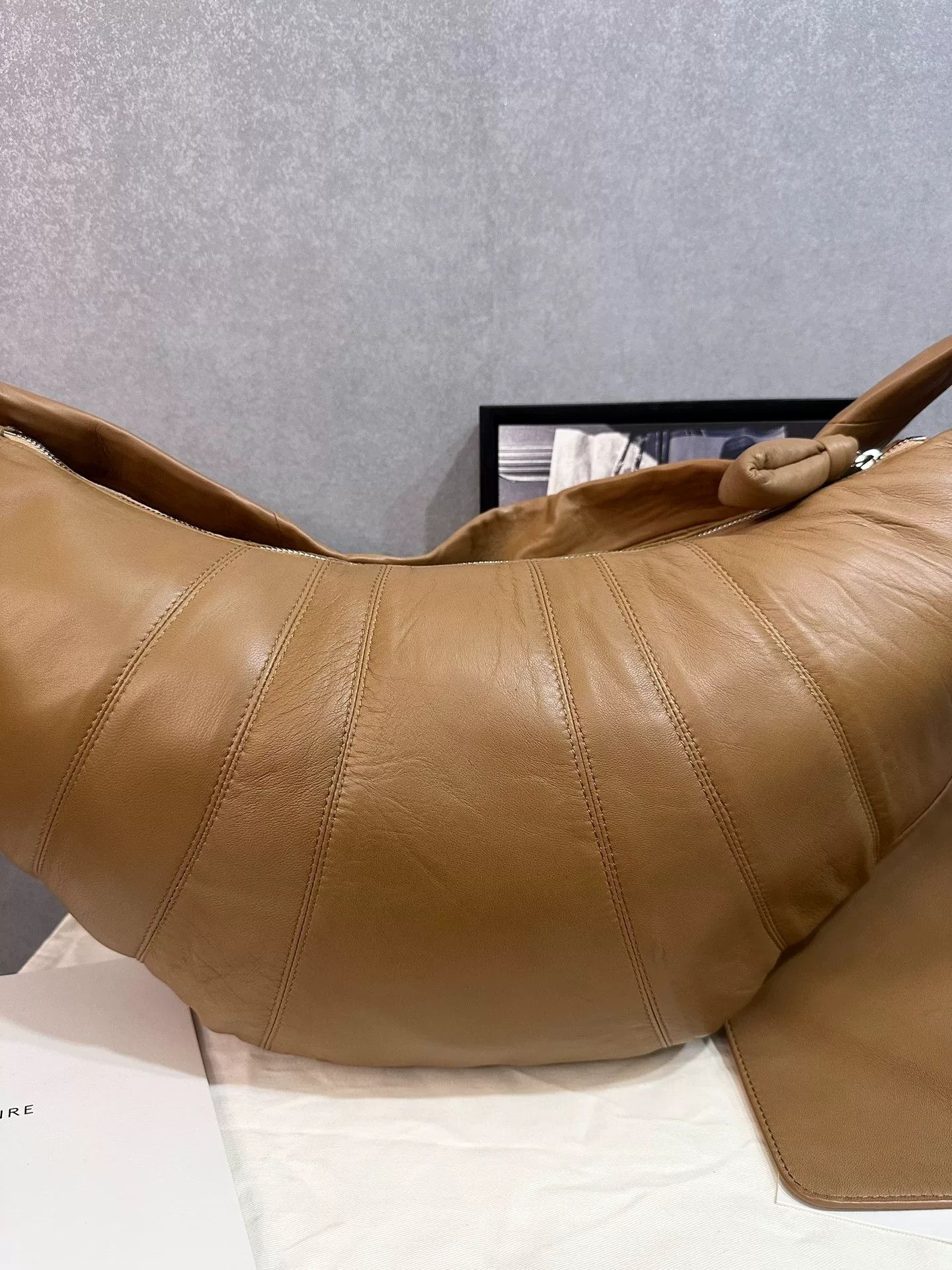 Lemaire Lemaire Large Croissant Leather Bag Size ONE SIZE - 6 Thumbnail