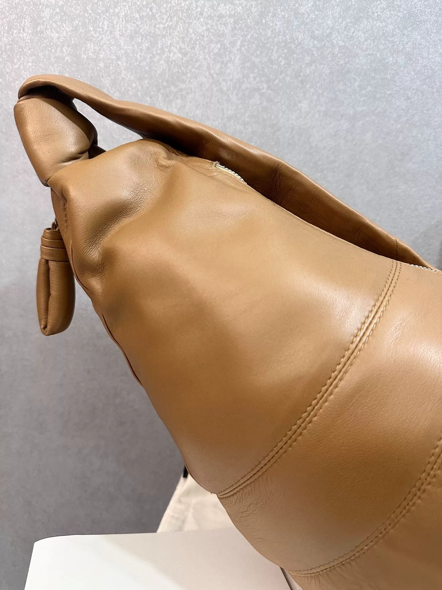 Lemaire Lemaire Large Croissant Leather Bag Size ONE SIZE - 7 Thumbnail