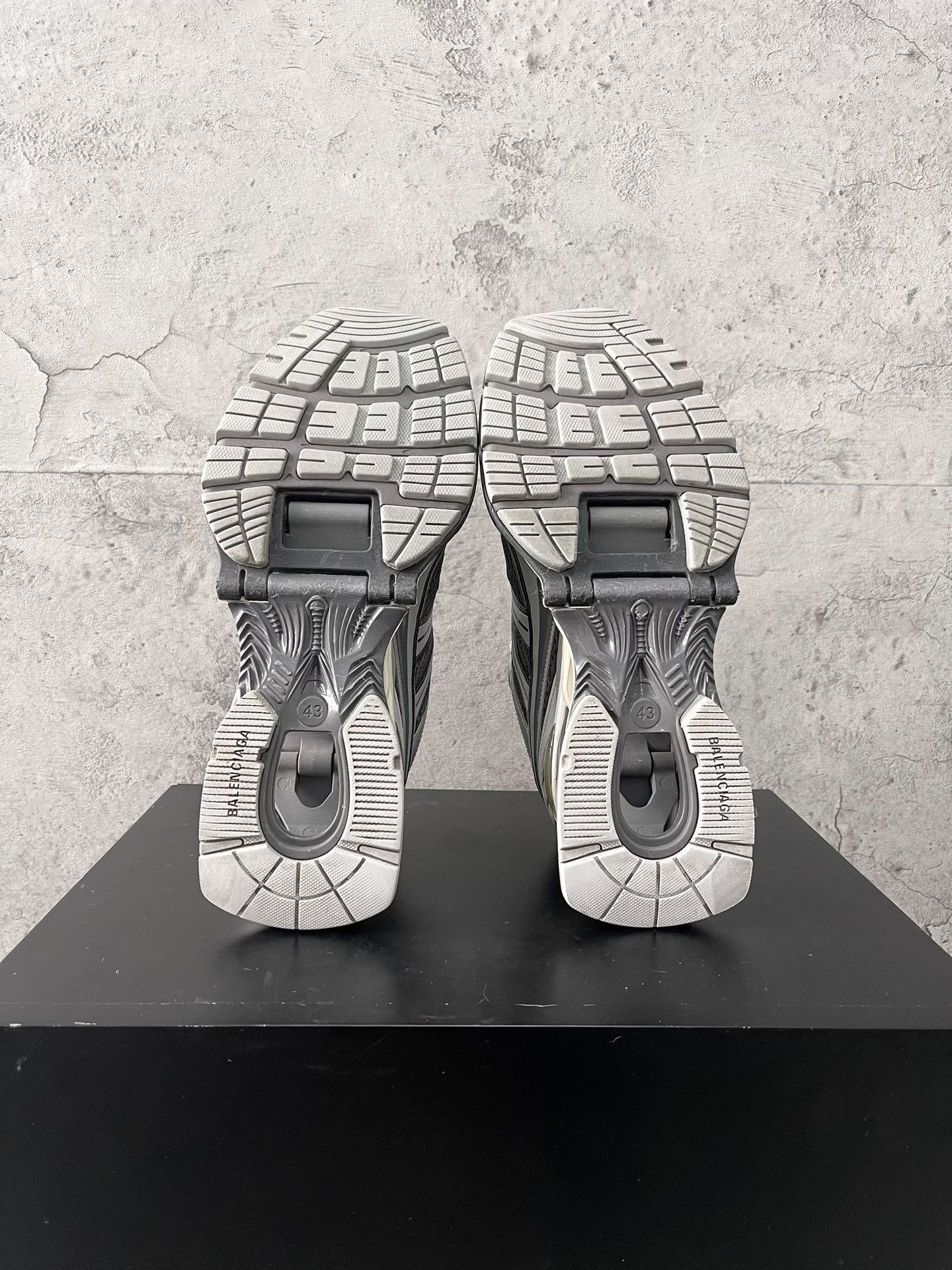 Balenciaga Balenciaga Xpander Men's Gray Sneakers Size US 10 / EU 43 - 6 Thumbnail