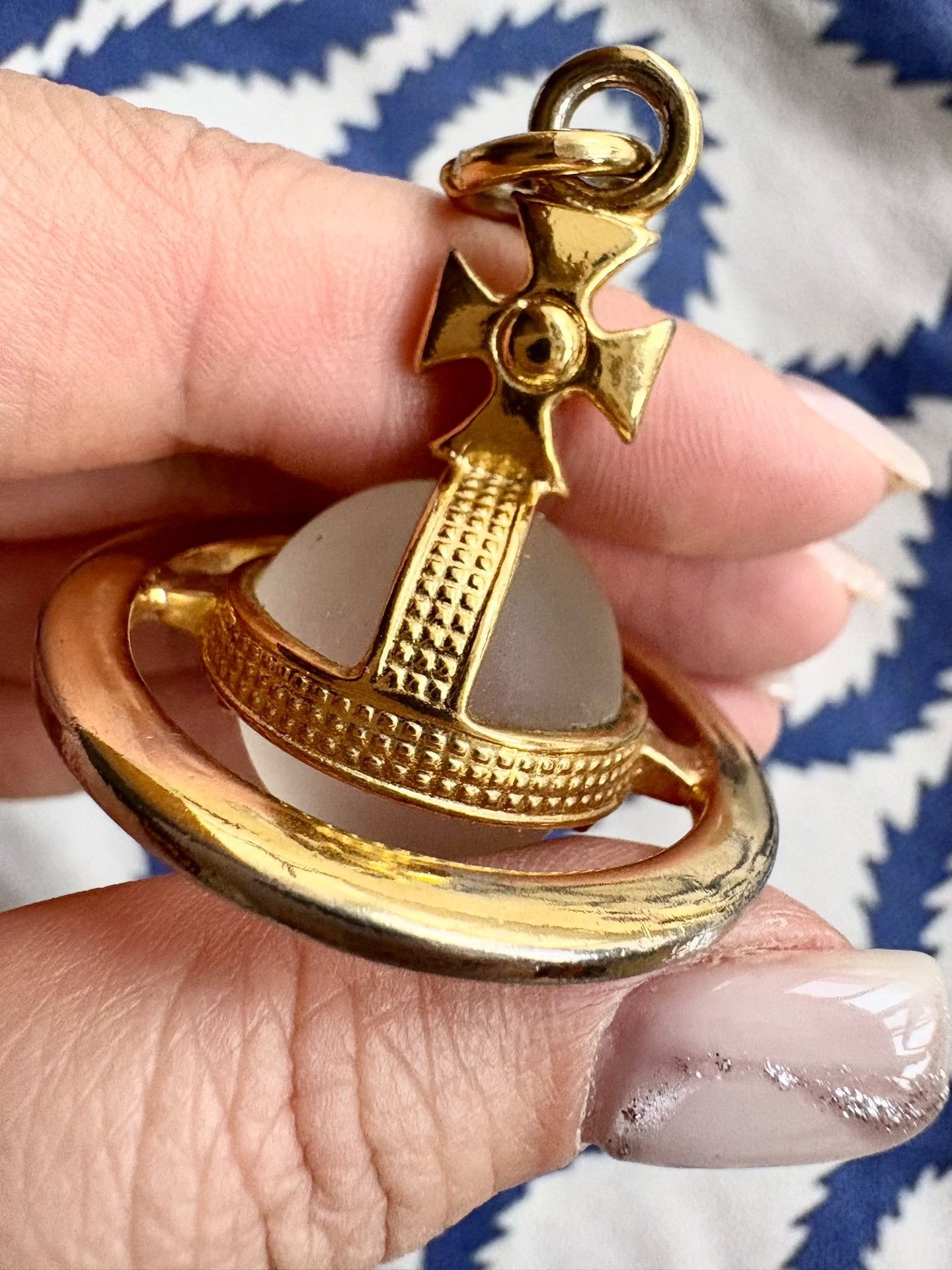 Vivienne Westwood Vivienne Westwood Vintage Gold Saturn Pendant Size ONE SIZE - 7 Thumbnail