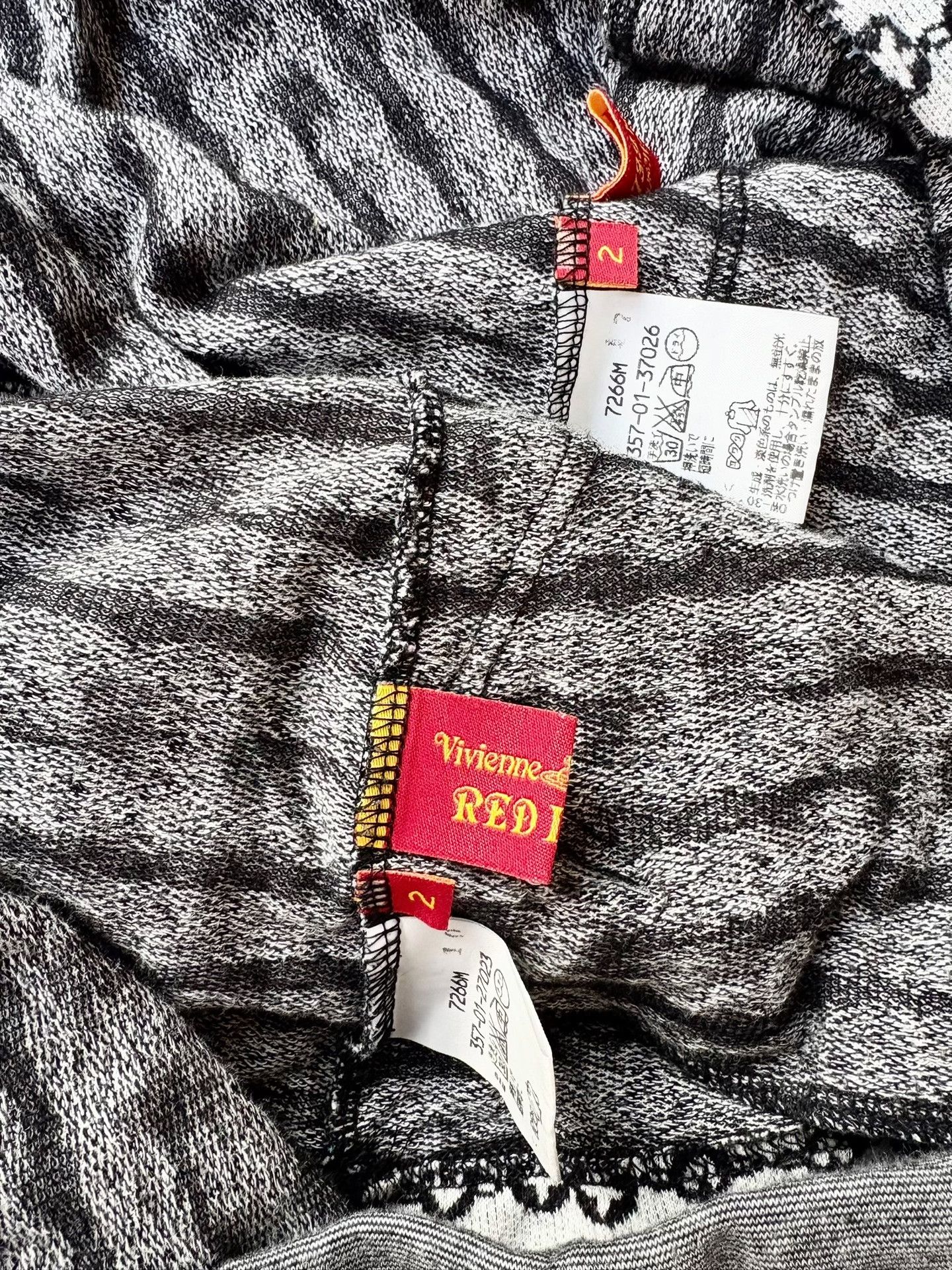 Vivienne Westwood Vivienne Westwood Vintage Gray Saturn Star Set Size M / US 6-8 / IT 42-44 - 9 Thumbnail