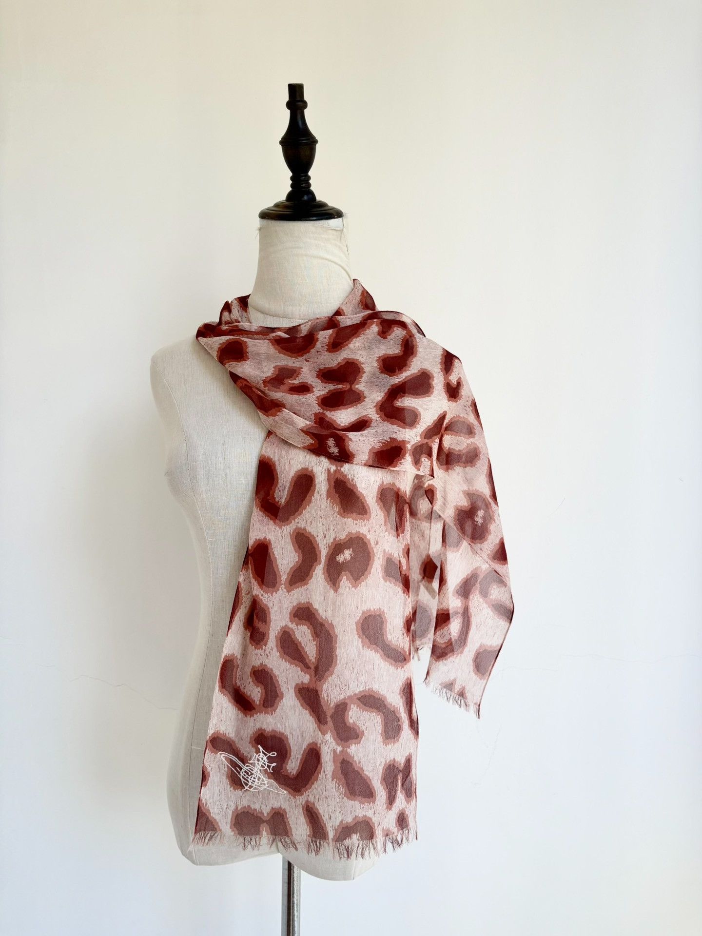Vivienne Westwood Vivienne Westwood Vintage Orange Leopard Silk Scarf Size ONE SIZE - 2 Thumbnail
