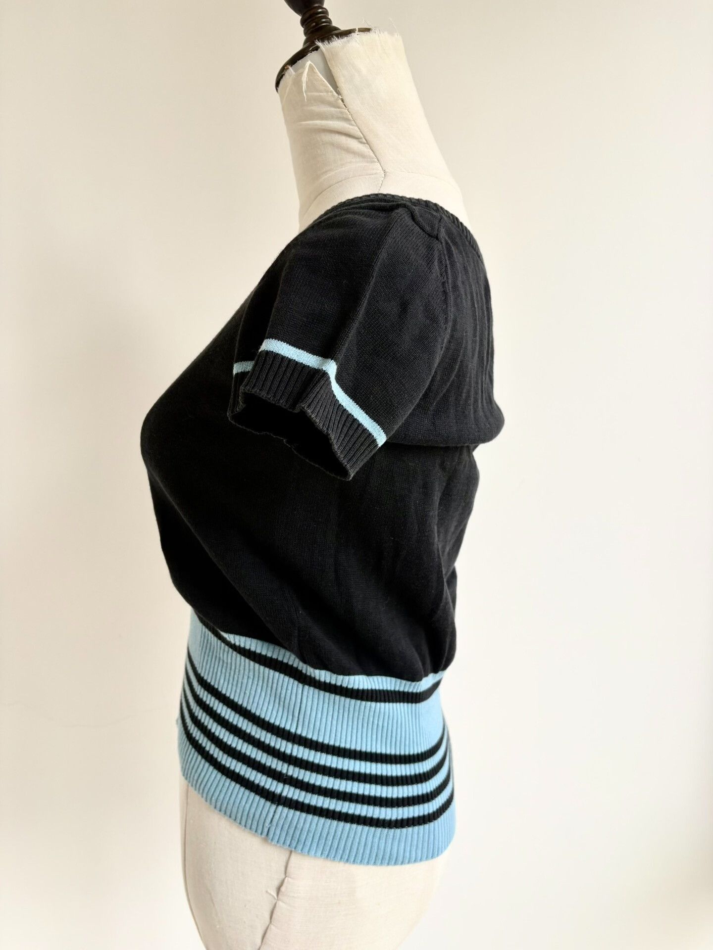 Vivienne Westwood Vivienne Westwood Vintage Striped Knit Top Size M / US 6-8 / IT 42-44 - 5 Thumbnail