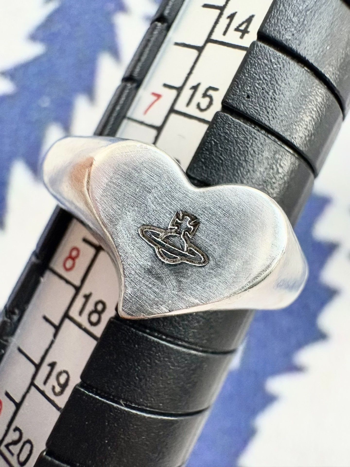 Vivienne Westwood Vivienne Westwood Heart Saturn Ring Size ONE SIZE - 9 Thumbnail