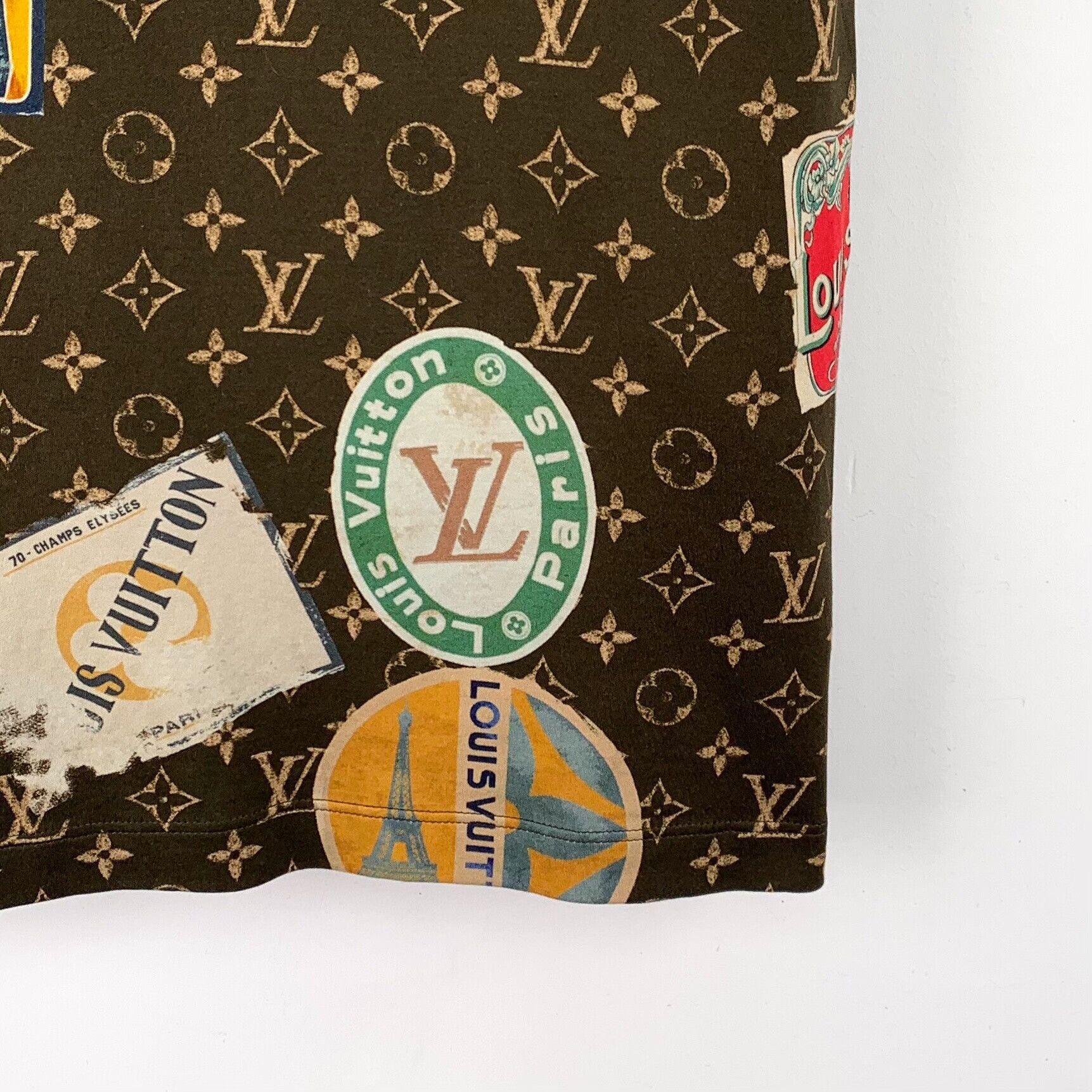 Louis Vuitton Louis Vuitton H31936 Patch Monogram T-Shirt US M Size US M / EU 48-50 / 2 - 5 Thumbnail