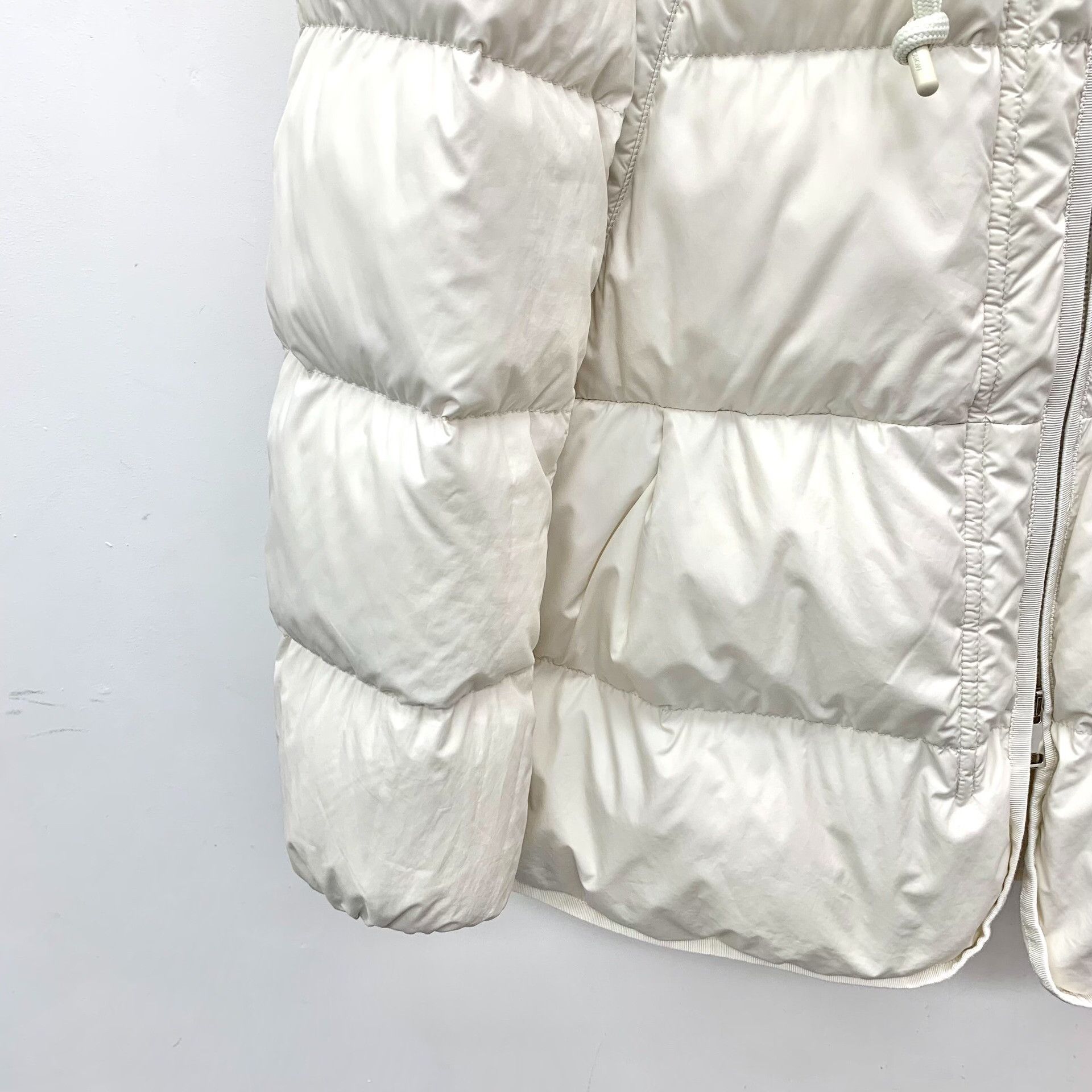 Moncler Moncler White Fur Trim Locustelle Down Jacket Size 4 Size L / US 10 / IT 46 - 5 Thumbnail