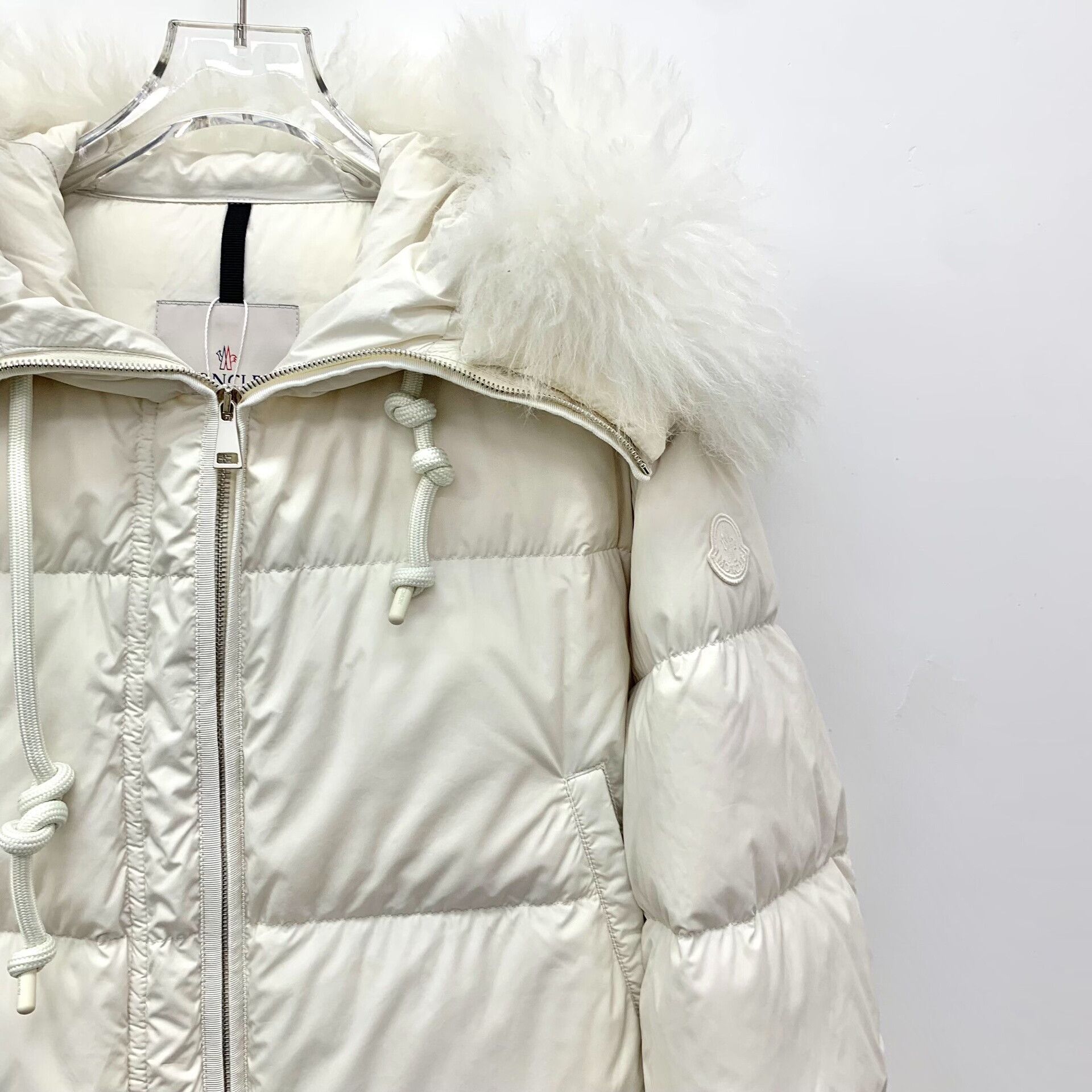 Moncler Moncler White Fur Trim Locustelle Down Jacket Size 4 Size L / US 10 / IT 46 - 4 Thumbnail