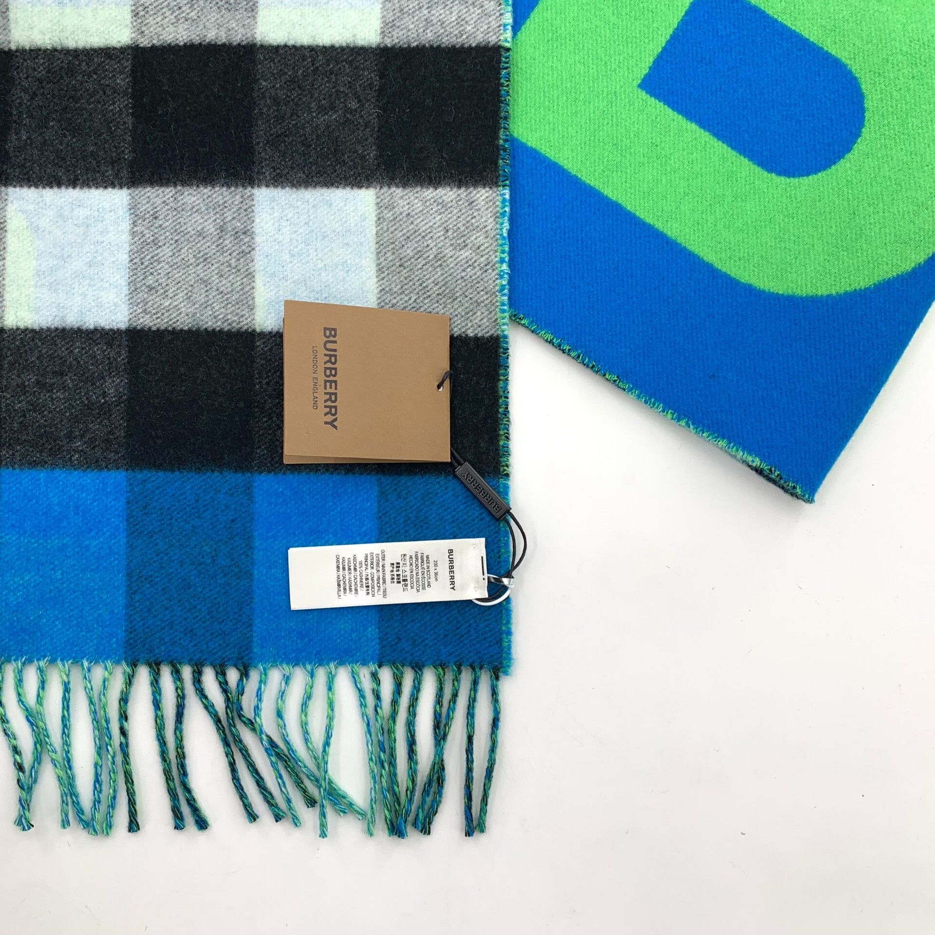 Burberry Burberry Logo Print Cashmere Scarf ONE SIZE Size ONE SIZE - 7 Thumbnail