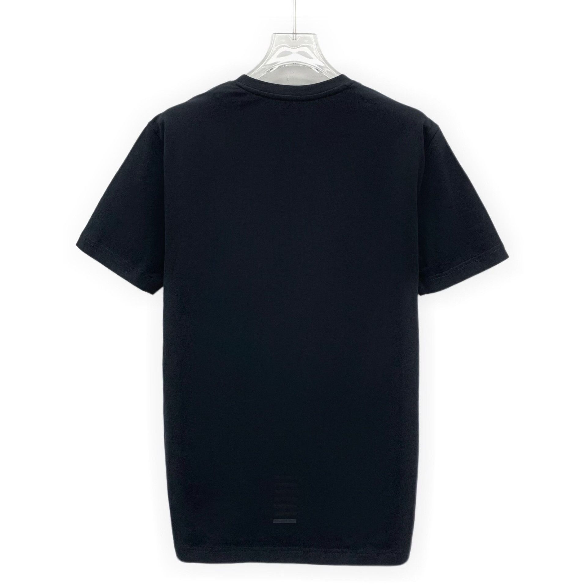 Emporio Armani Emporio Armani EA7 Logo T-Shirt Size M Size US M / EU 48-50 / 2 - 3 Thumbnail