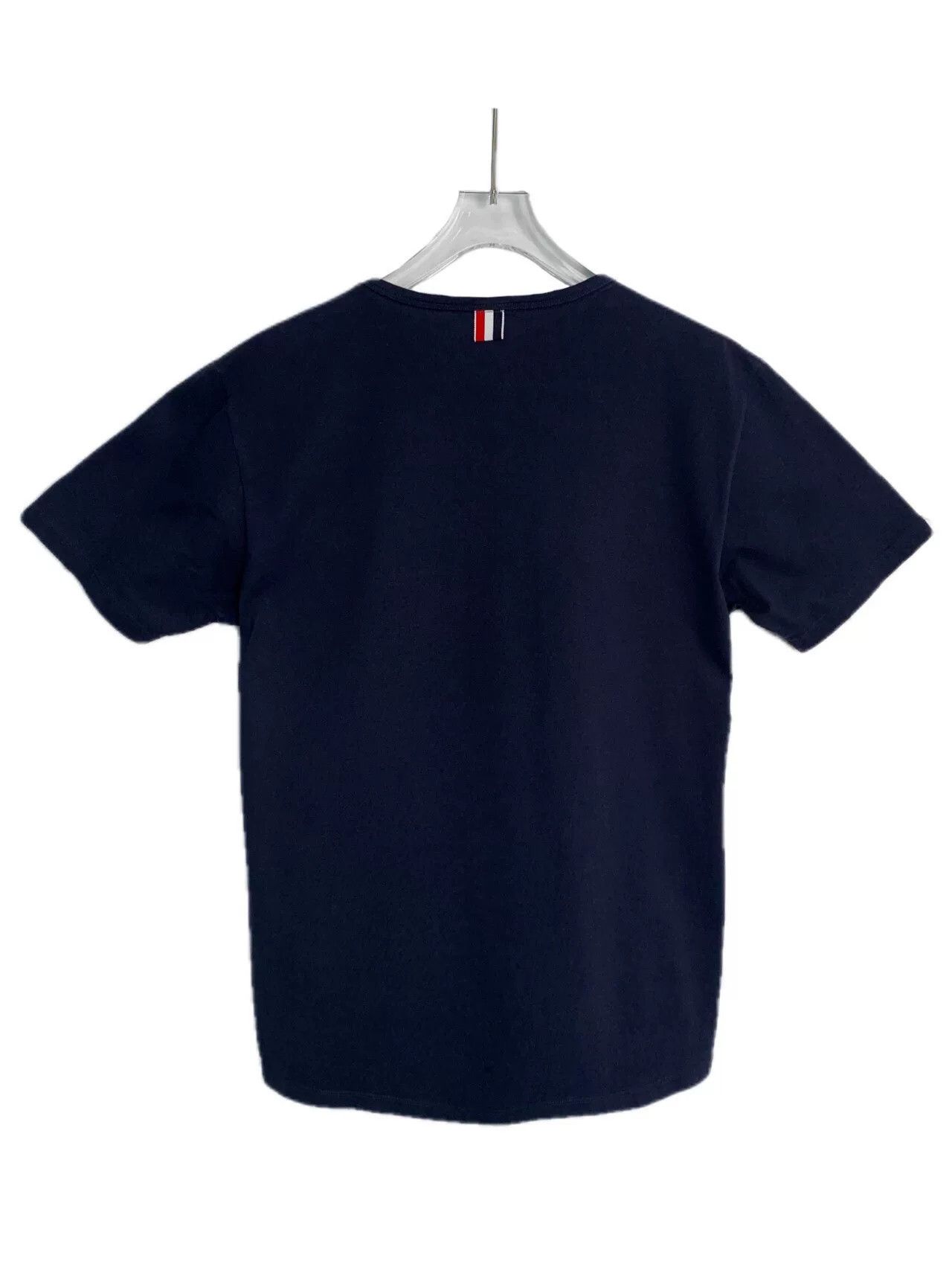 Thom Browne Thom Browne Striped Pocket Navy T-Shirt Size 3 Size US L / EU 52-54 / 3 - 3 Thumbnail