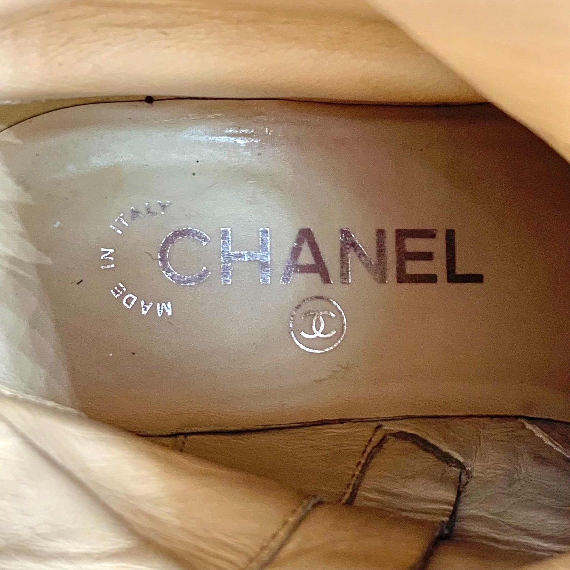 Chanel Chanel Logo Leather Lace-Up Boots 37 Size US 7 / IT 37 - 8 Thumbnail
